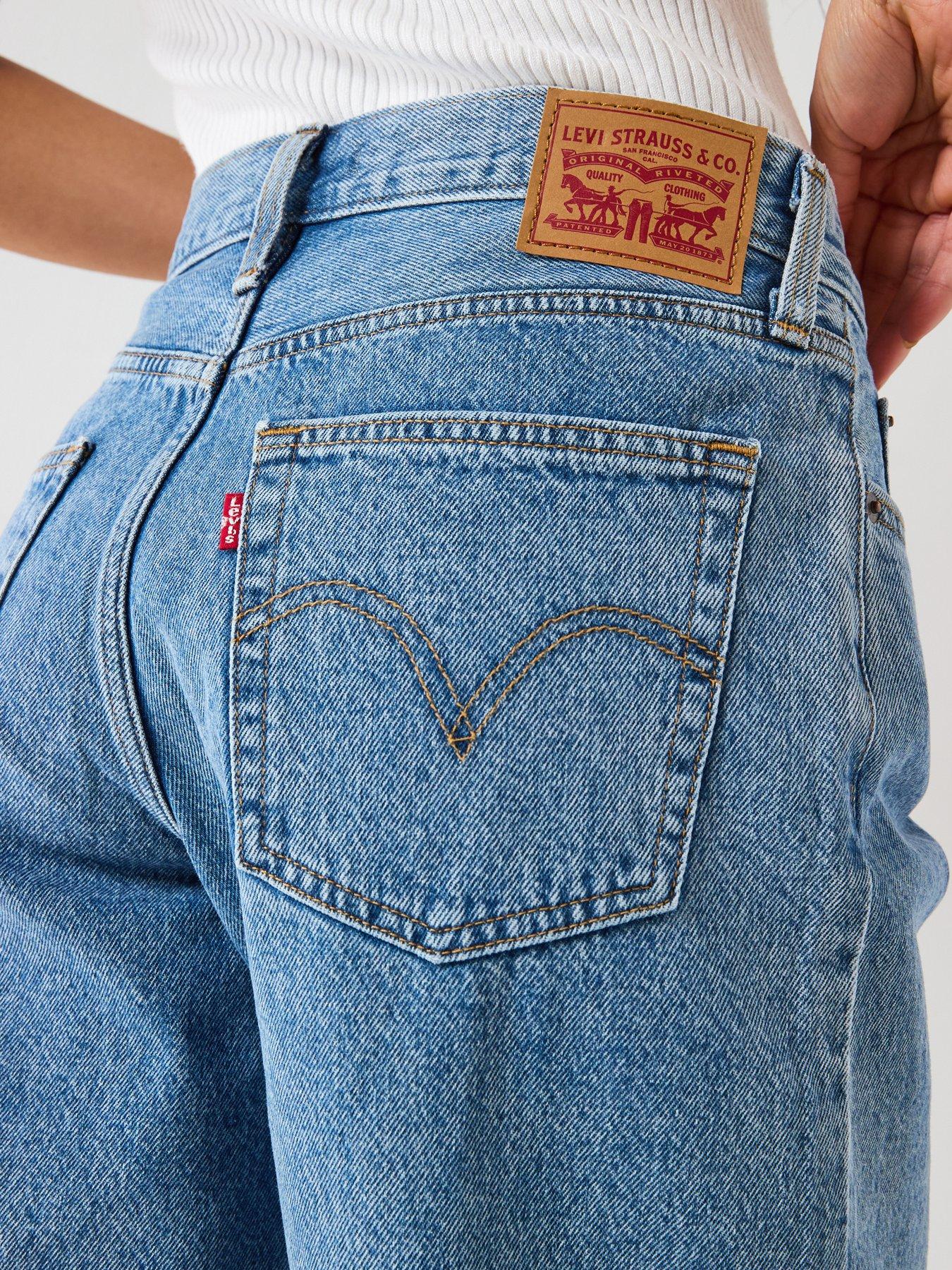 Image 5 of 6 of Levi's Middy Jort - Blue