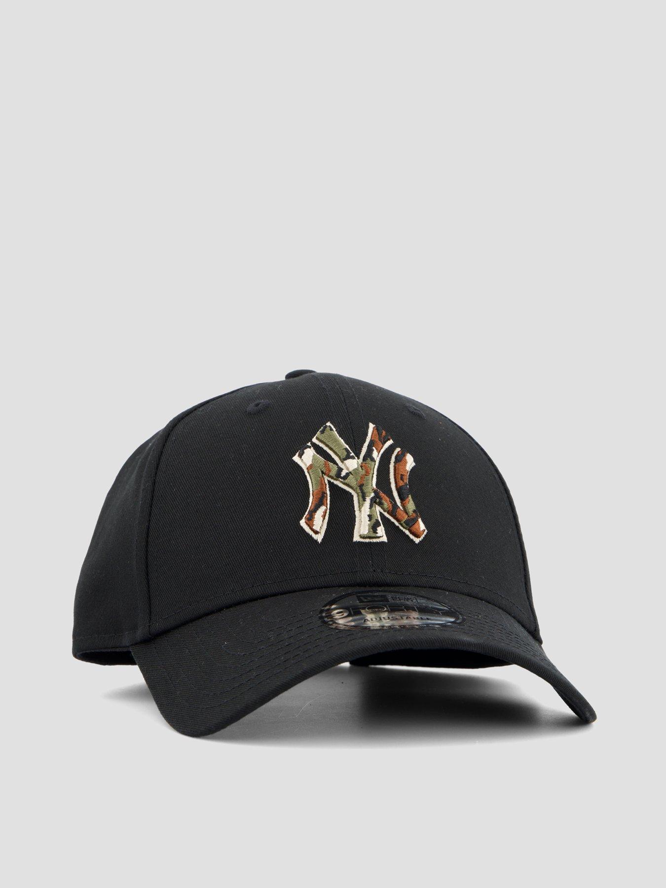 Image 3 of 4 of New Era Outline Camo 9Forty Cap - Black