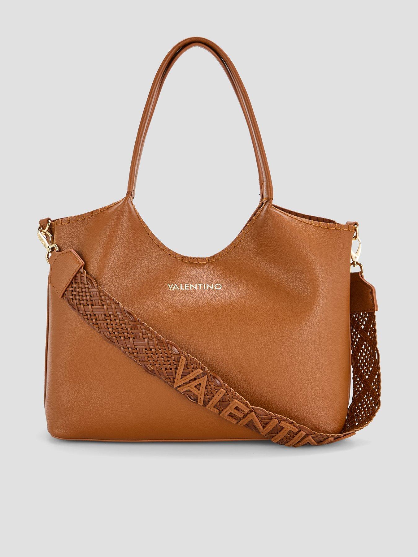 valentino-aleksandra-re-shoppingfront