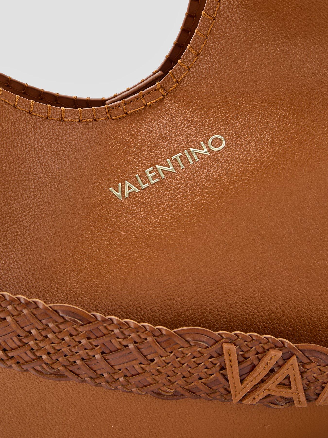 valentino-aleksandra-re-shoppingoutfit