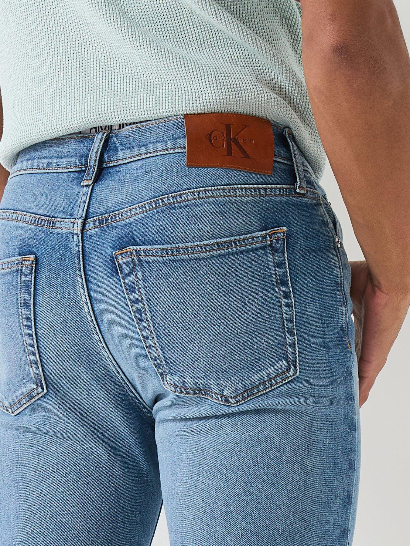calvin-klein-jeans-slim-taper-fit-jeans-blueoutfit