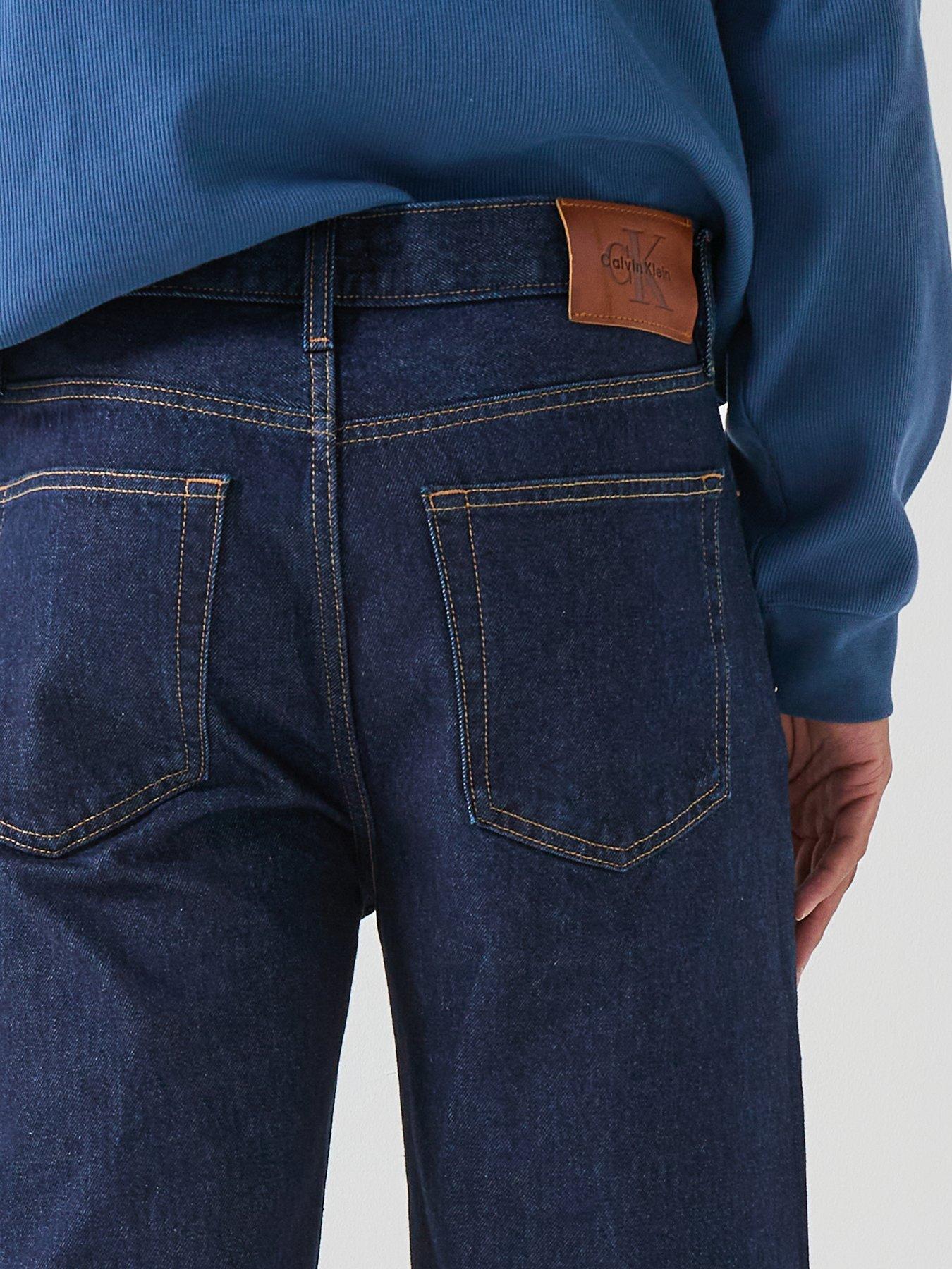 calvin-klein-jeans-baggy-fit-dark-blueoutfit
