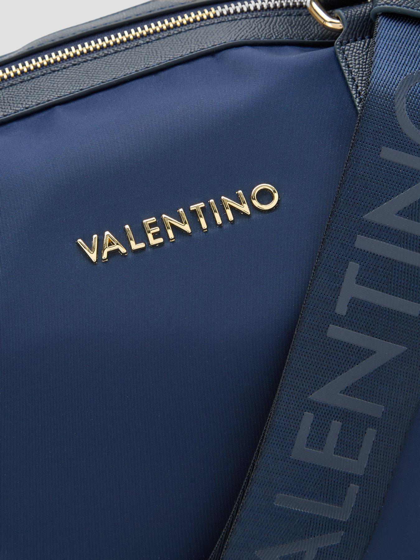 Image 3 of 6 of Valentino Jenny Re Shopping