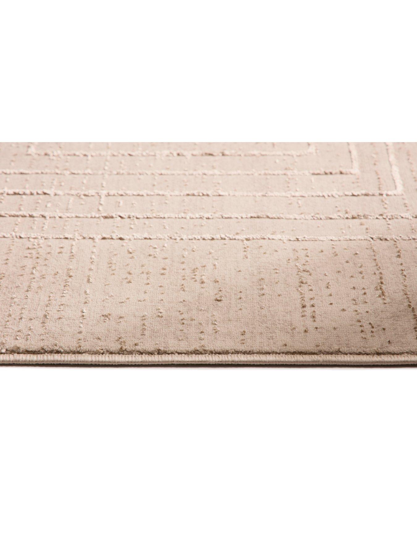 the-very-collection-calacatta-lines-naturalcm-rugdetail