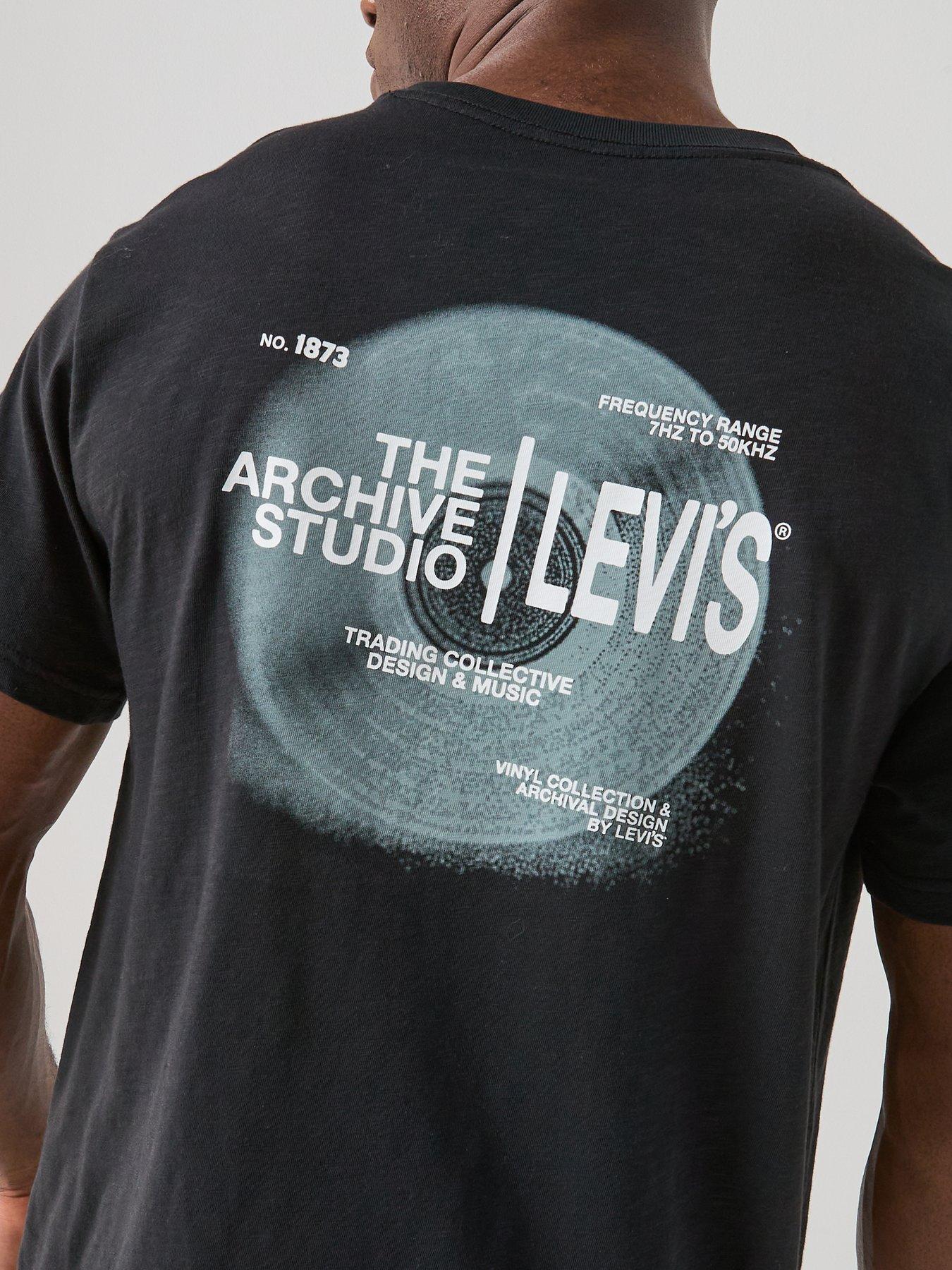levis-levis-records-back-graphic-relaxed-fit-t-shirtdetail