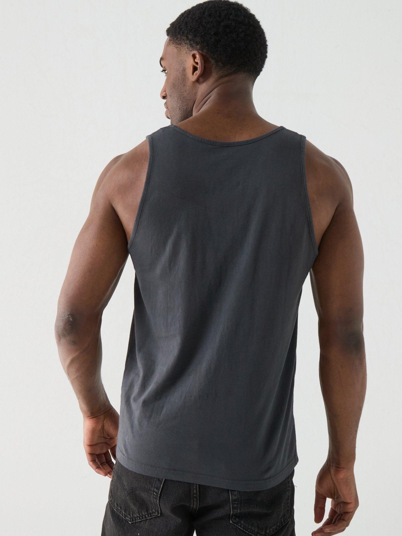 levis-housemark-vest-blackstillFront
