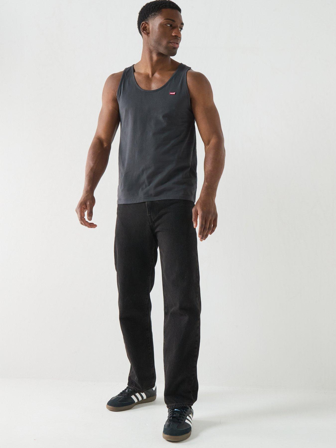 levis-housemark-vest-blackback