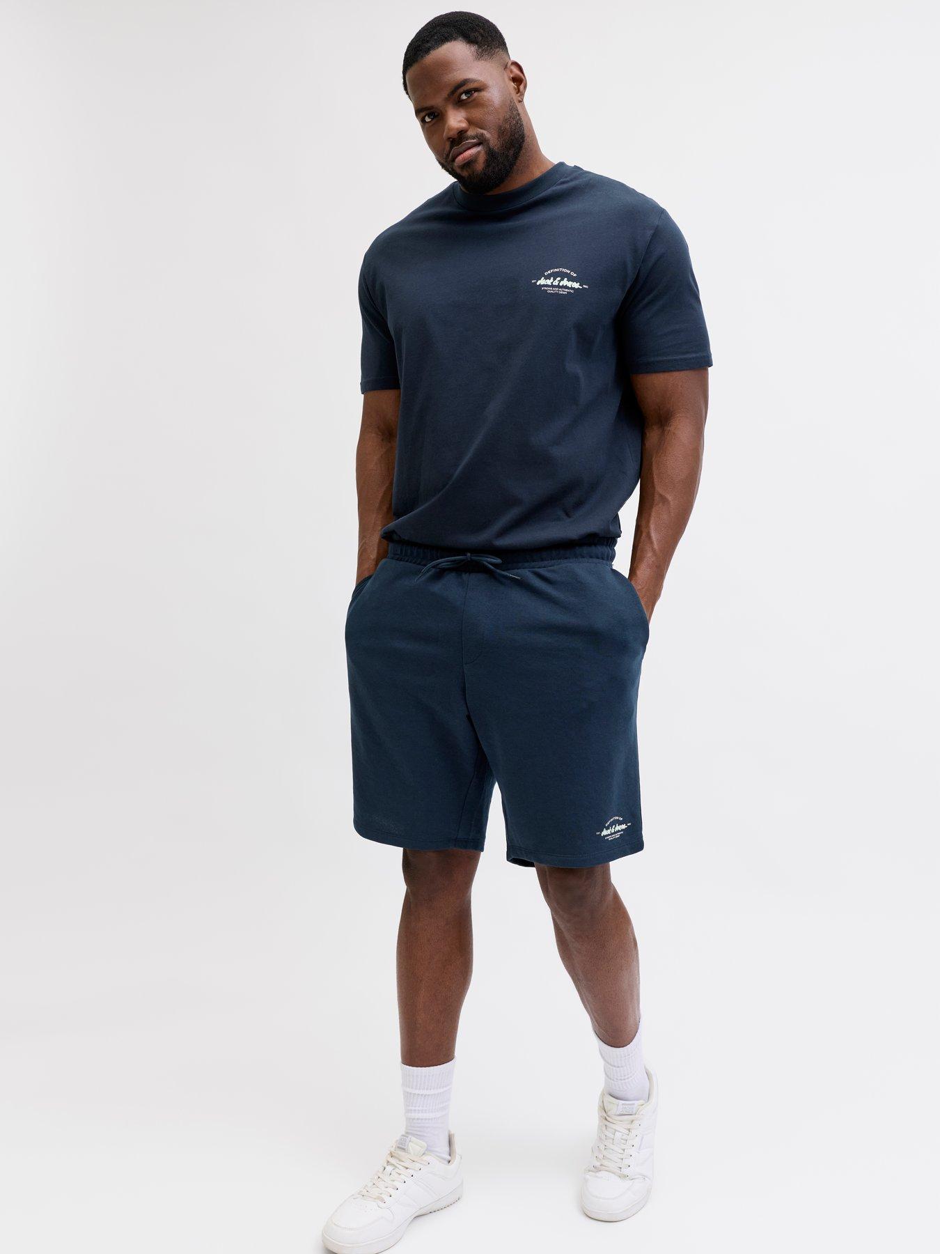 Image 7 of 7 of Jack & Jones Plus Brandon T-Shirt And Short Set - Navy