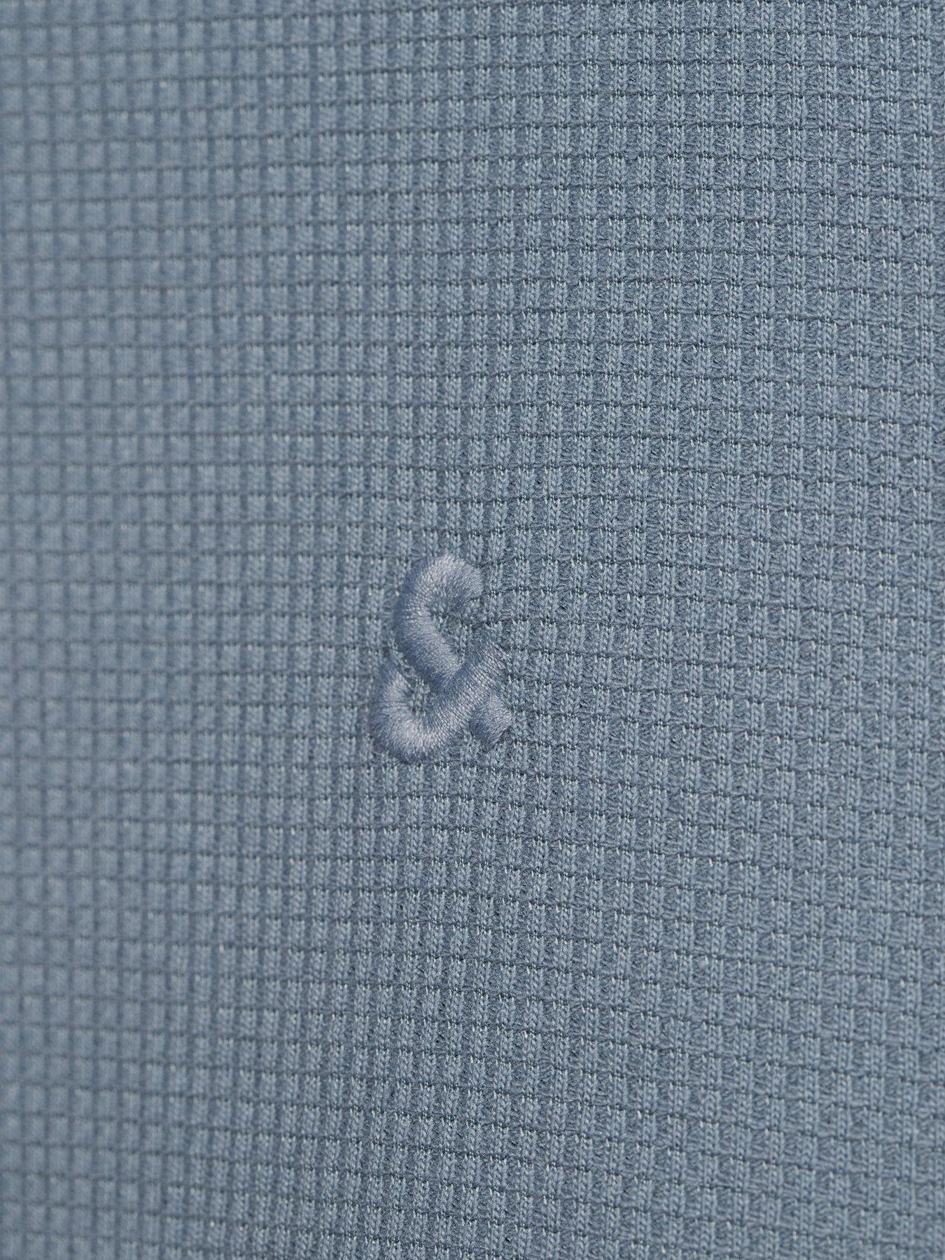 Image 4 of 5 of Jack & Jones Plus Austin Short Sleeve Polo Shirt - Blue