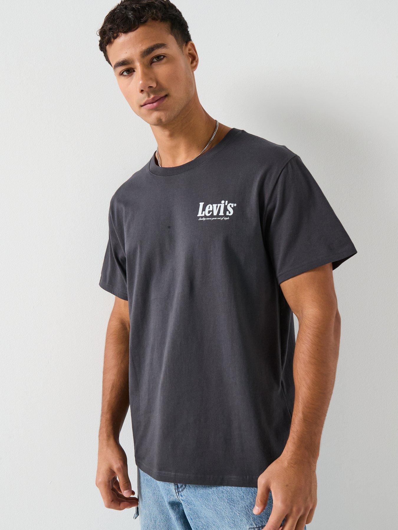 Image 6 of 6 of Levi's Levi's Serving Up Classics Back Graphic Relaxed Fit T-shirt