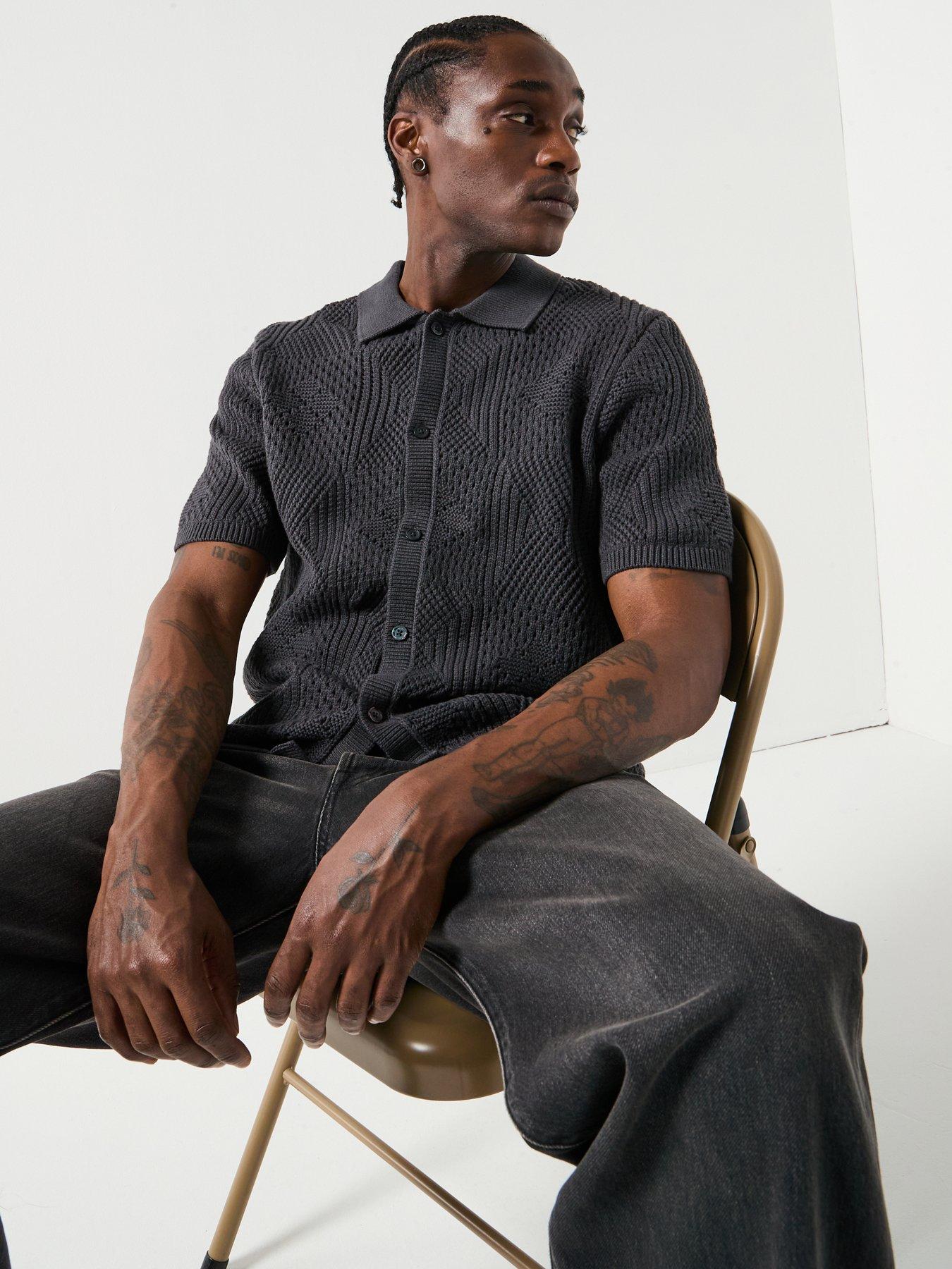 levis-knitted-camp-shirt-blackoutfit