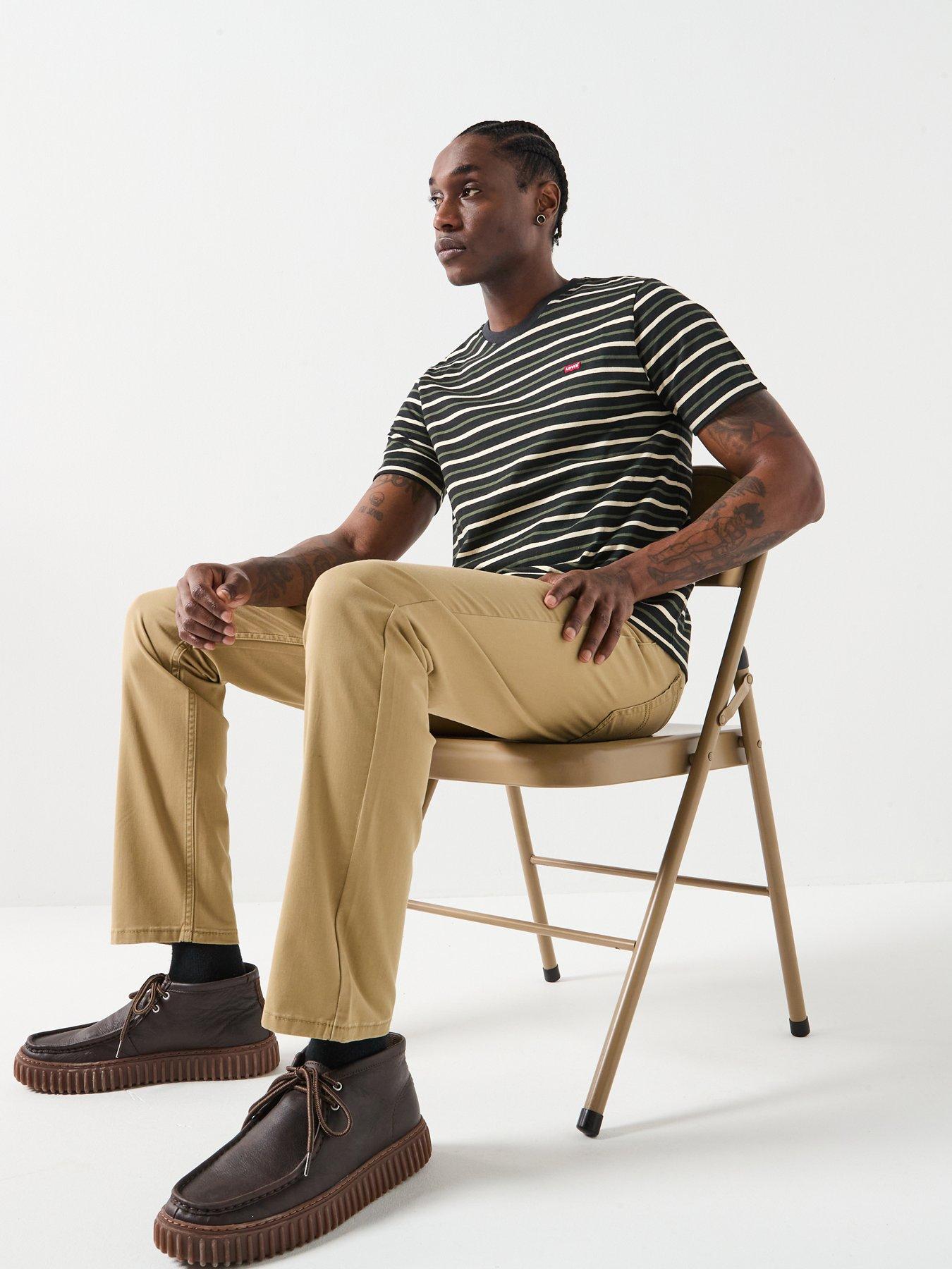 levis-511-slim-5-pocket-non-denim-trouser-beigeoutfit