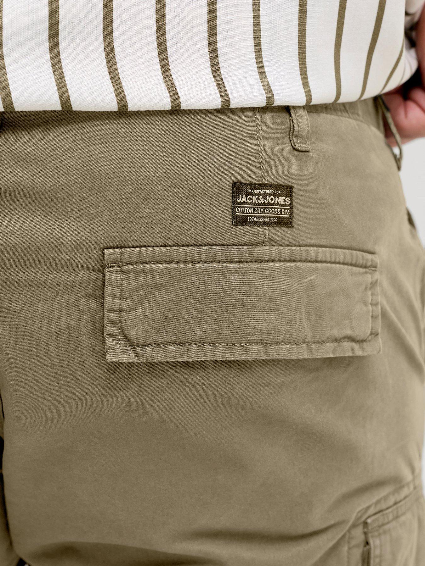 Image 5 of 5 of Jack & Jones Plus Cole Frank Cargo Shorts - Khaki