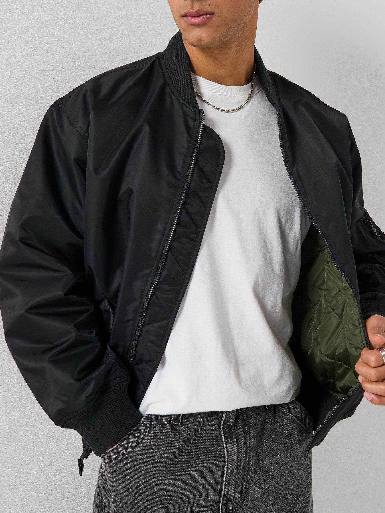 levis-ma-1-bomber-jacket-blackdetail