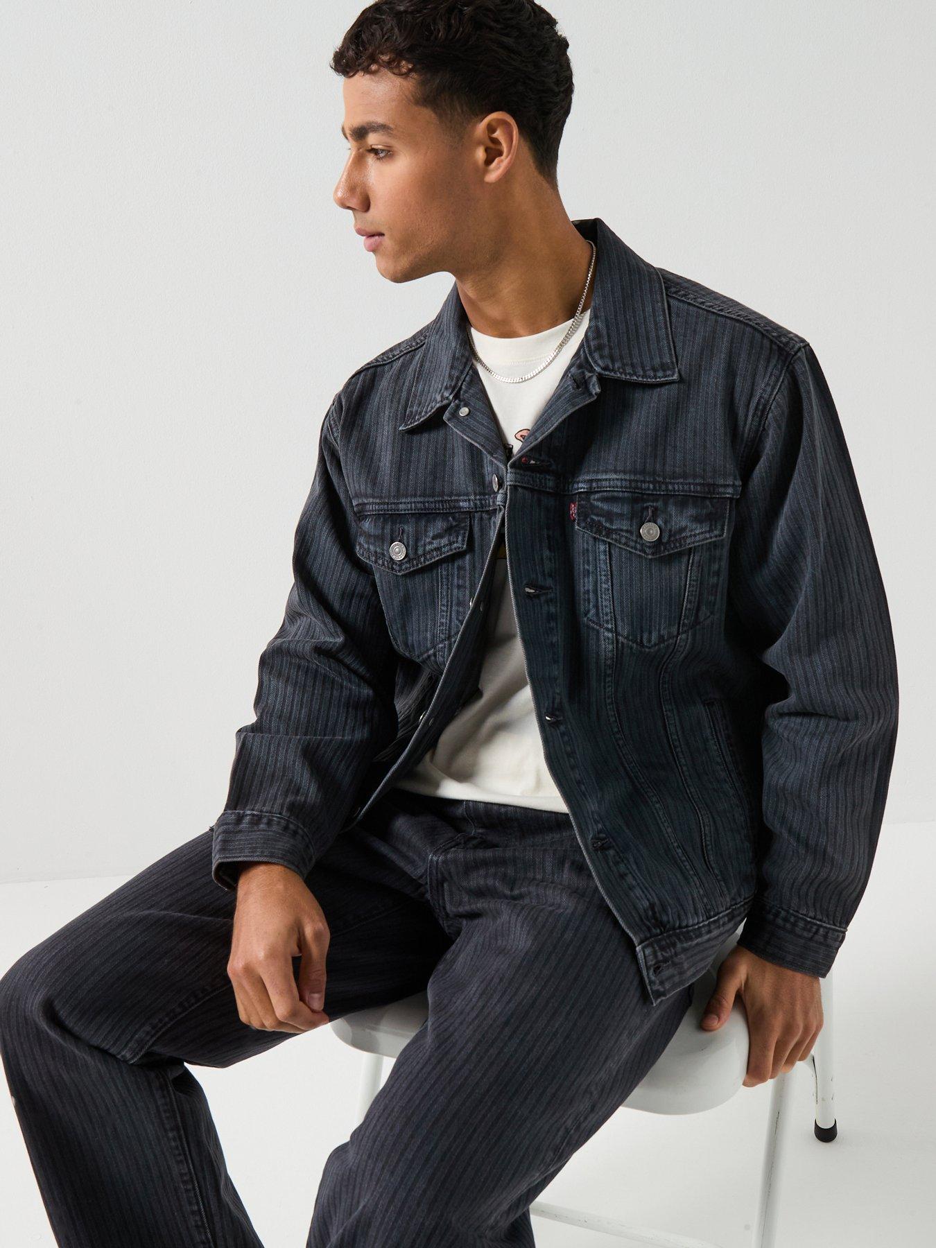 levis-relaxed-fit-stripe-denim-trucker-jacket-blackoutfit