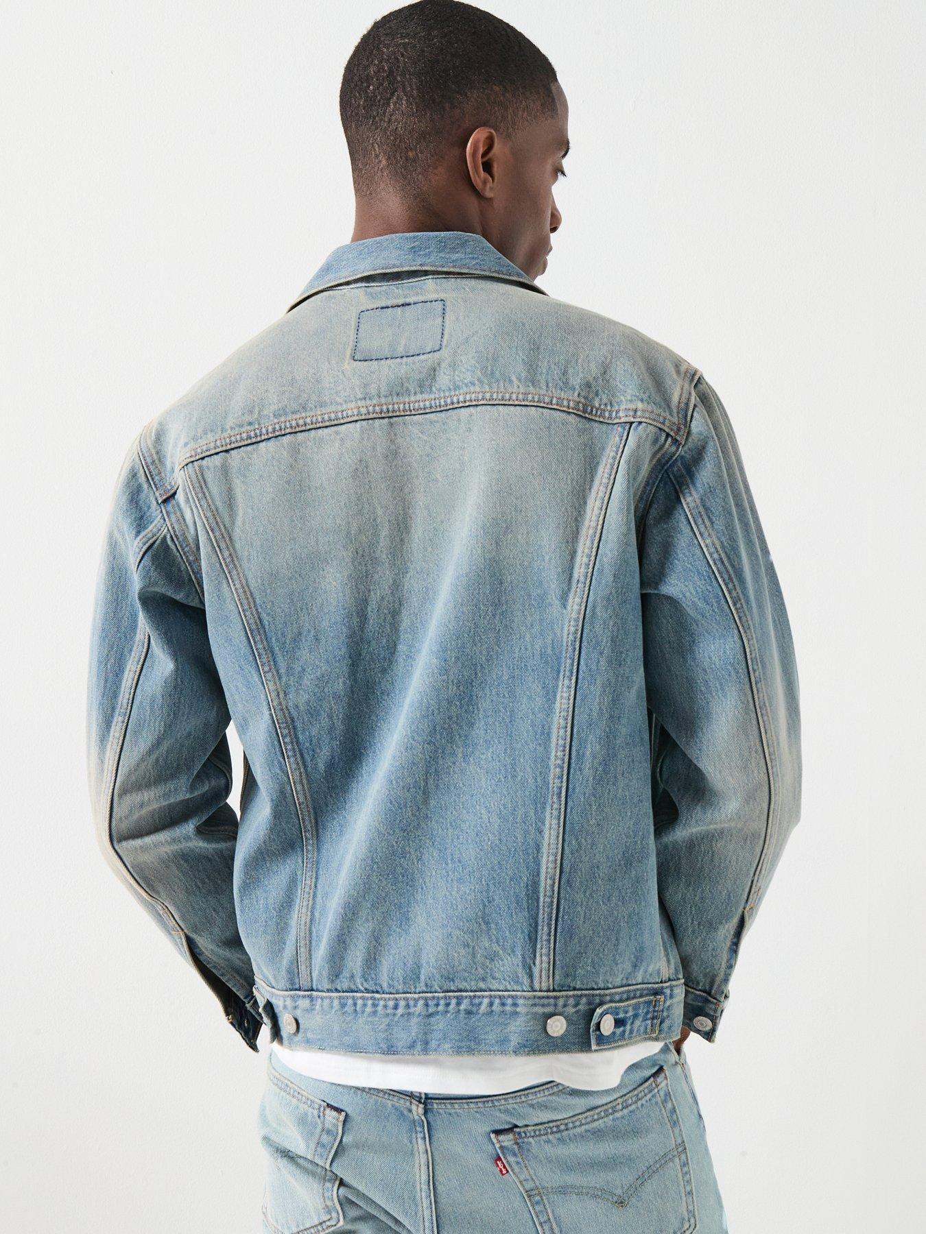 levis-relaxed-fit-denim-trucker-jacket-bluestillFront