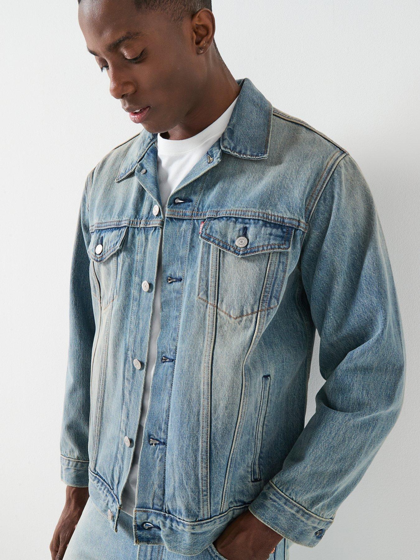 levis-relaxed-fit-denim-trucker-jacket-bluedetail