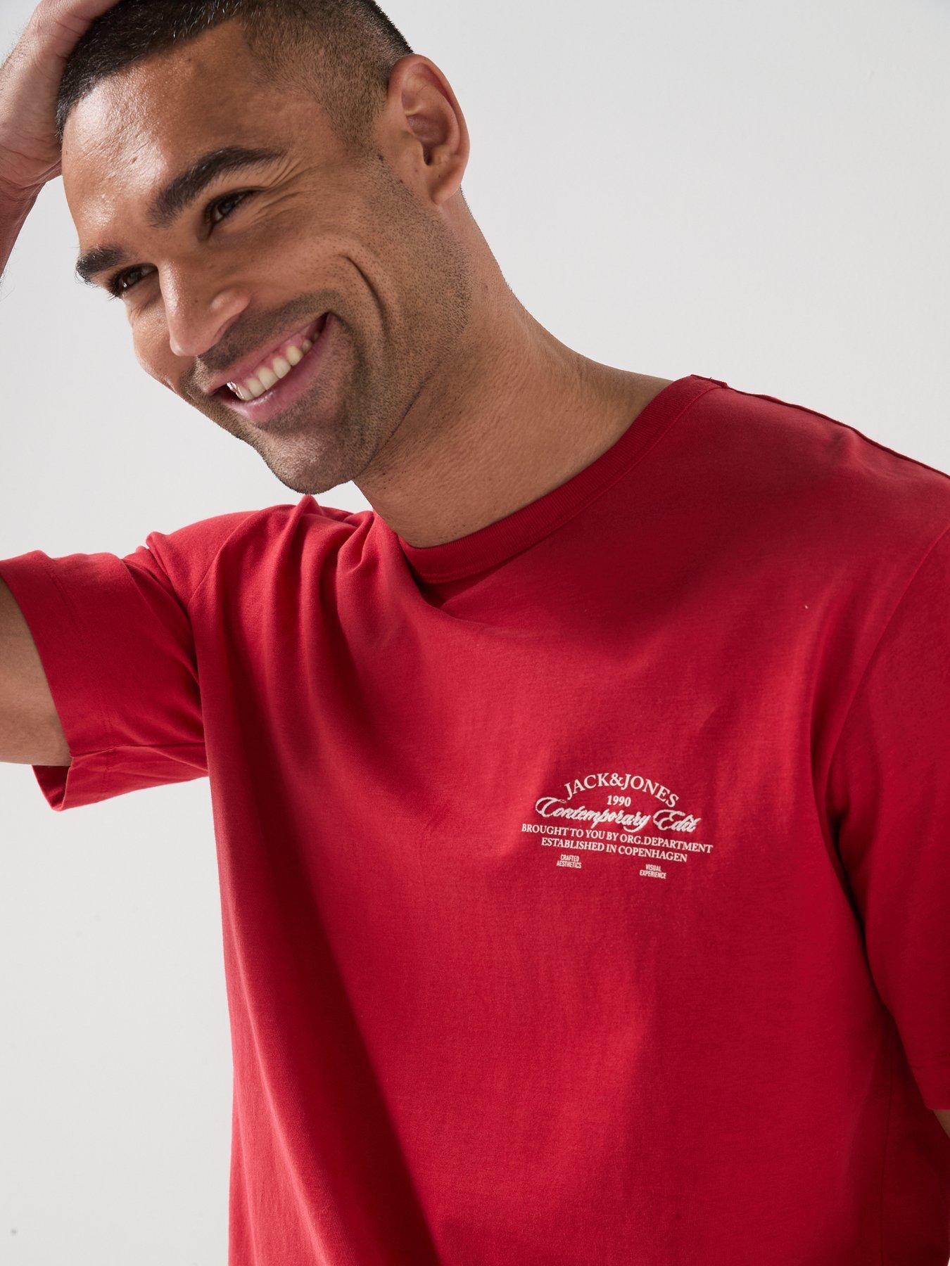 jack-jones-nantucket-script-chest-t-shirt-redoutfit
