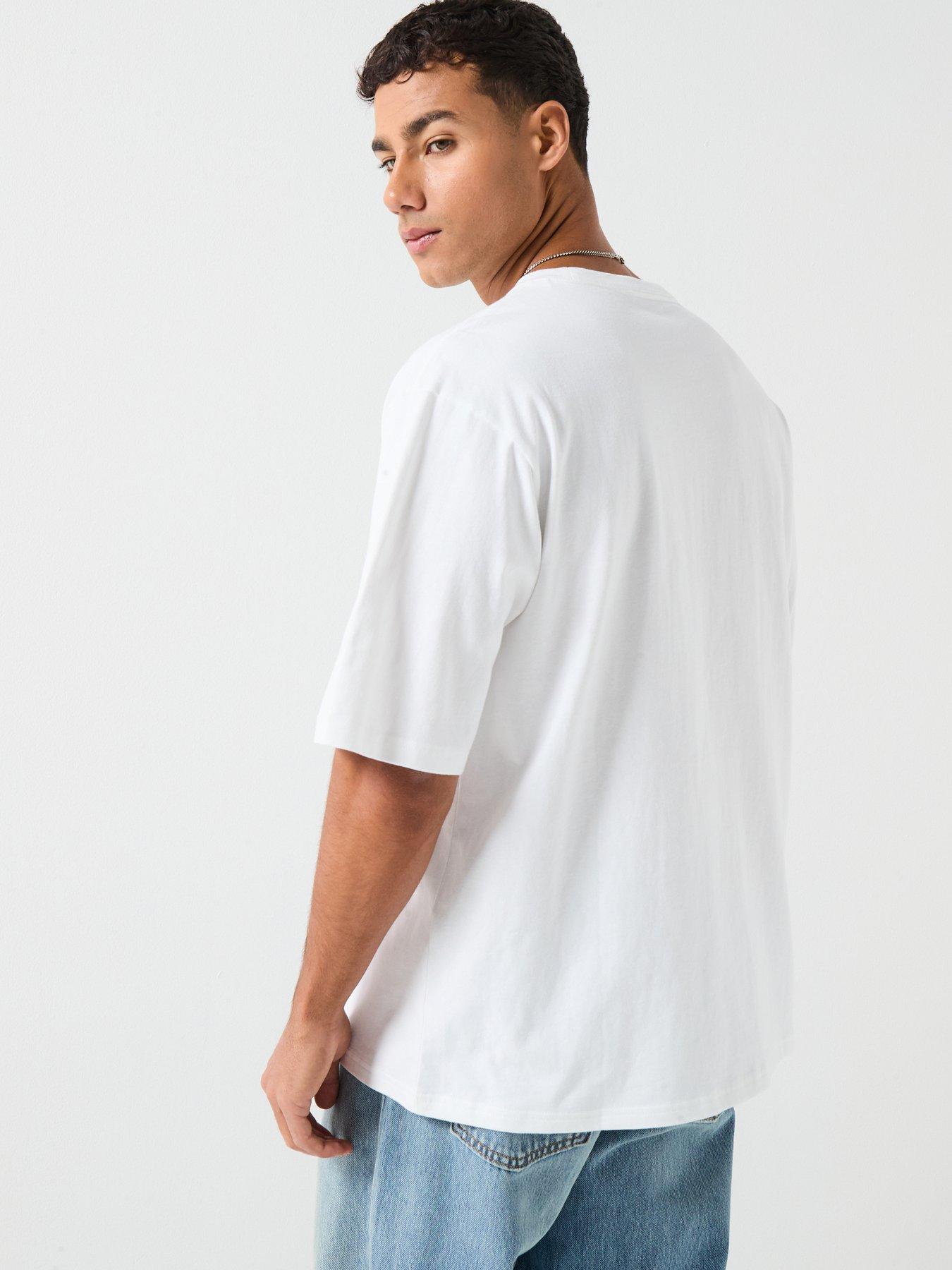 Image 2 of 6 of Levi's Pocket Loose Fit T-Shirt - Bright White