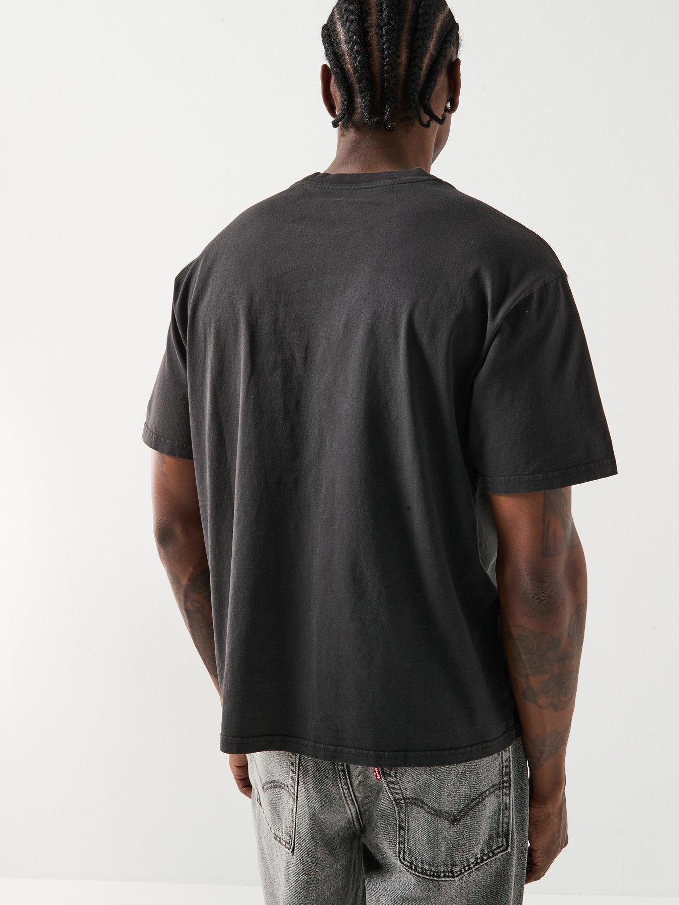 levis-boxy-short-sleeve-t-shirt-blackstillFront