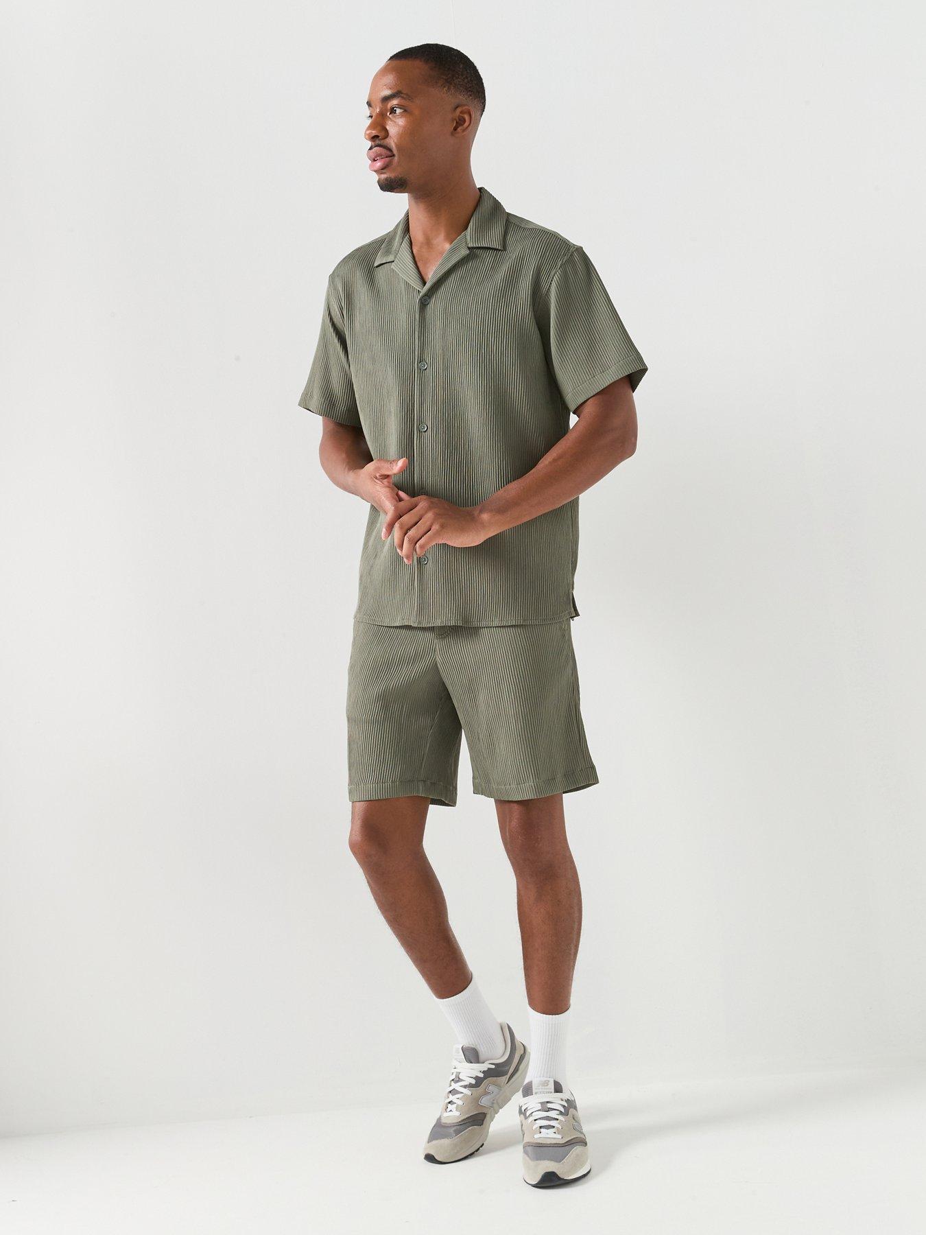 Image 3 of 5 of Jack & Jones Harrison Resort Short Sleeve Shirt And Shorts Set - Khaki