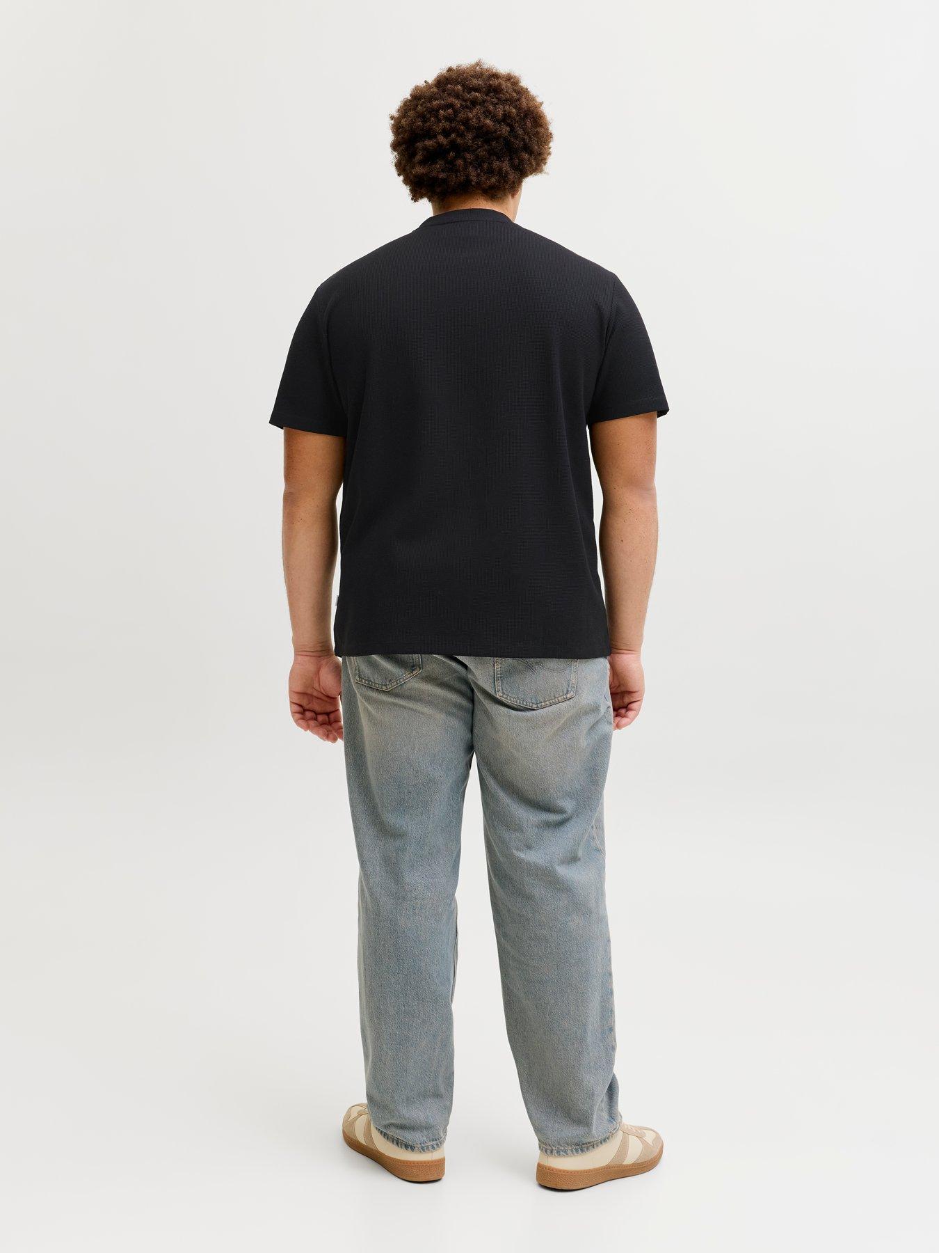Image 2 of 5 of Jack & Jones Plus Austin T-Shirt - Black