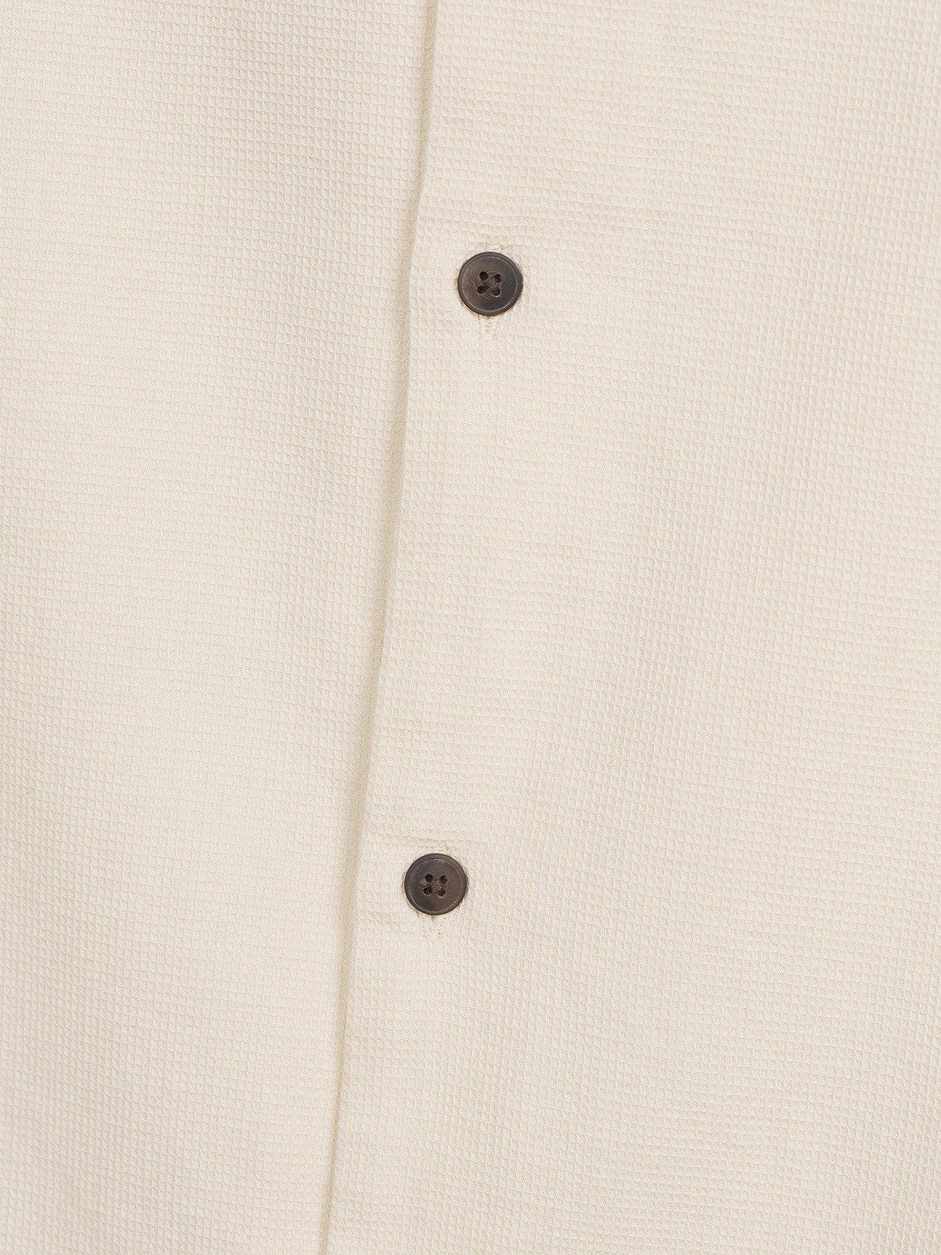 Image 4 of 5 of Jack & Jones Plus Waffle Resort Short Sleeve Shirt - Off White