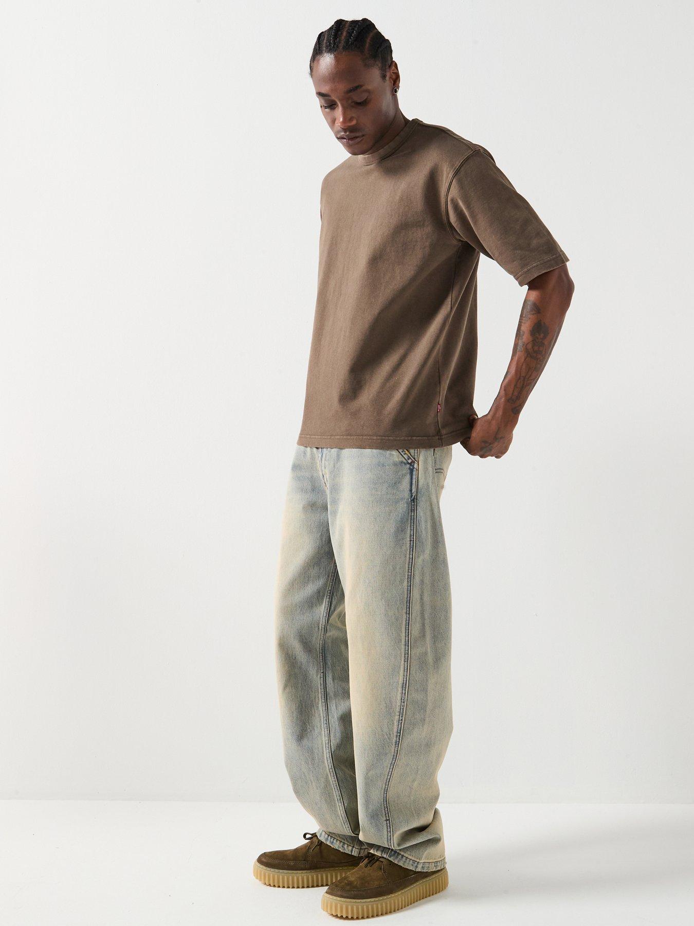levis-heavyweight-loose-fit-t-shirt-brownback