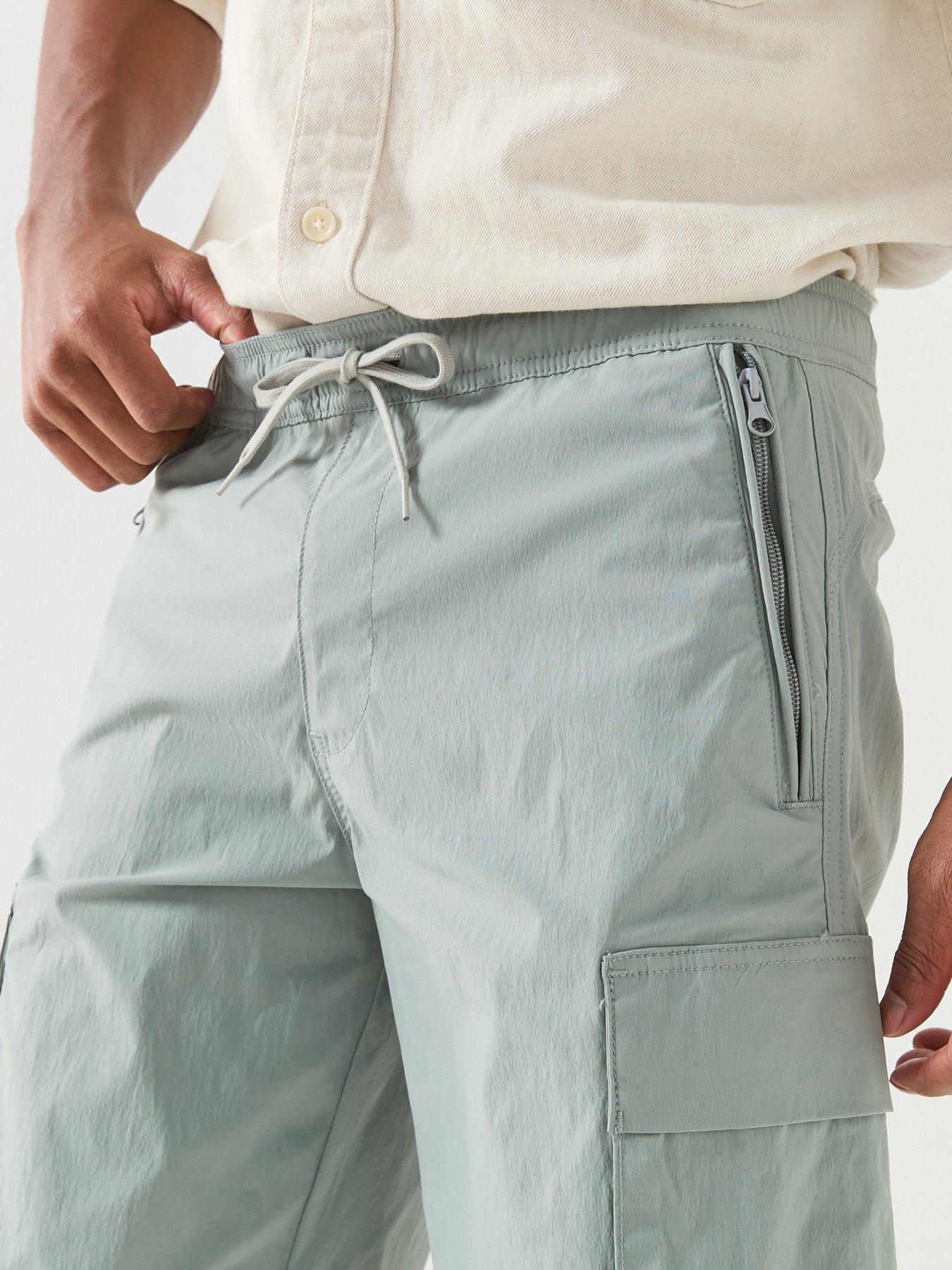 Image 4 of 6 of Jack & Jones Cole Axis Tech Cargo Shorts - Grey