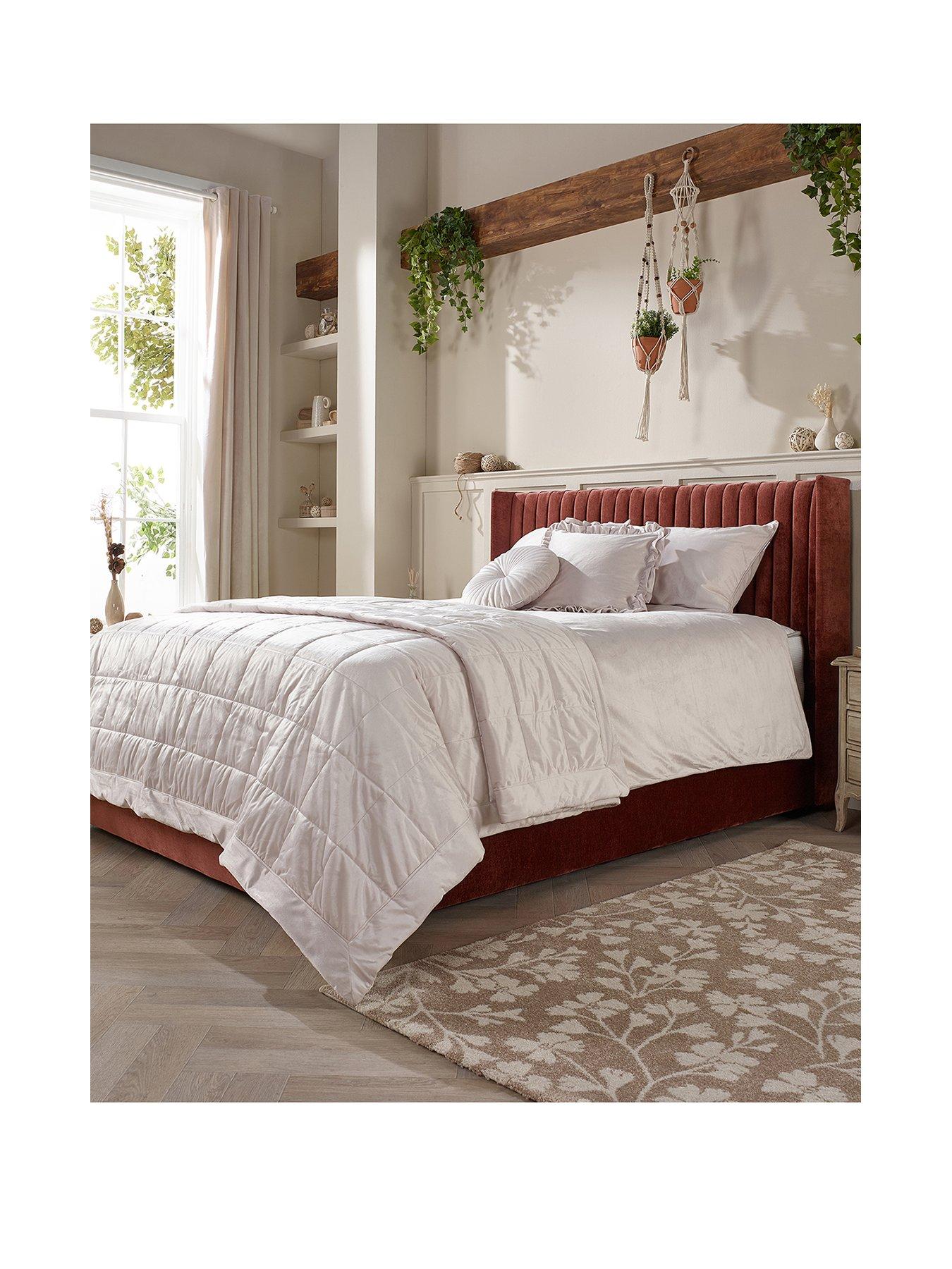 catherine-landsfield-soho-ottoman-bed-rusticstillFront