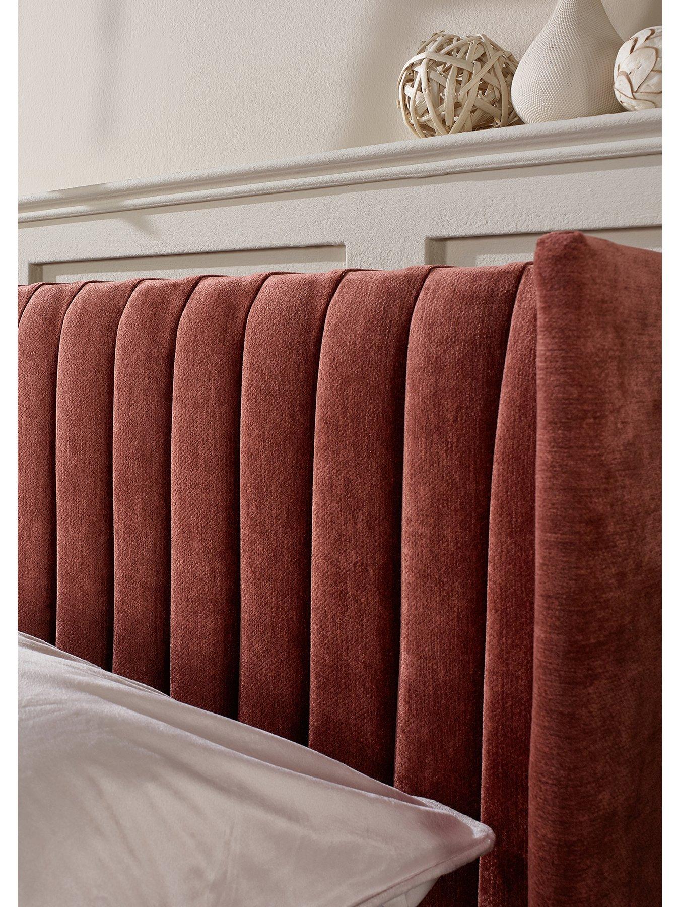 catherine-landsfield-soho-ottoman-bed-rusticoutfit