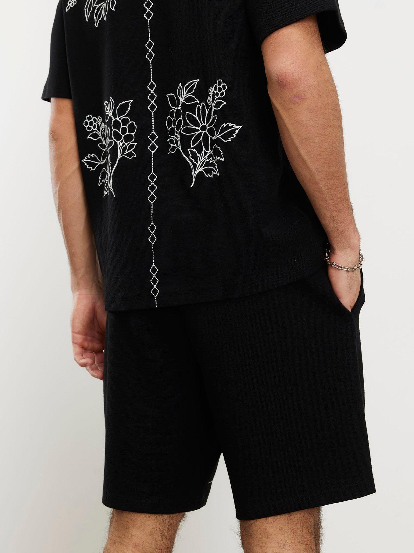 river-island-floral-embroidered-shorts-blackstillFront