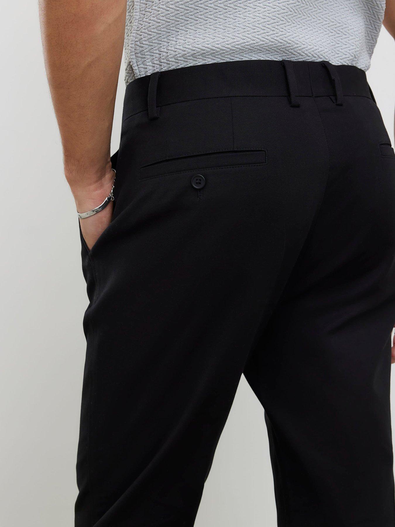 river-island-core-slim-chino-blackoutfit