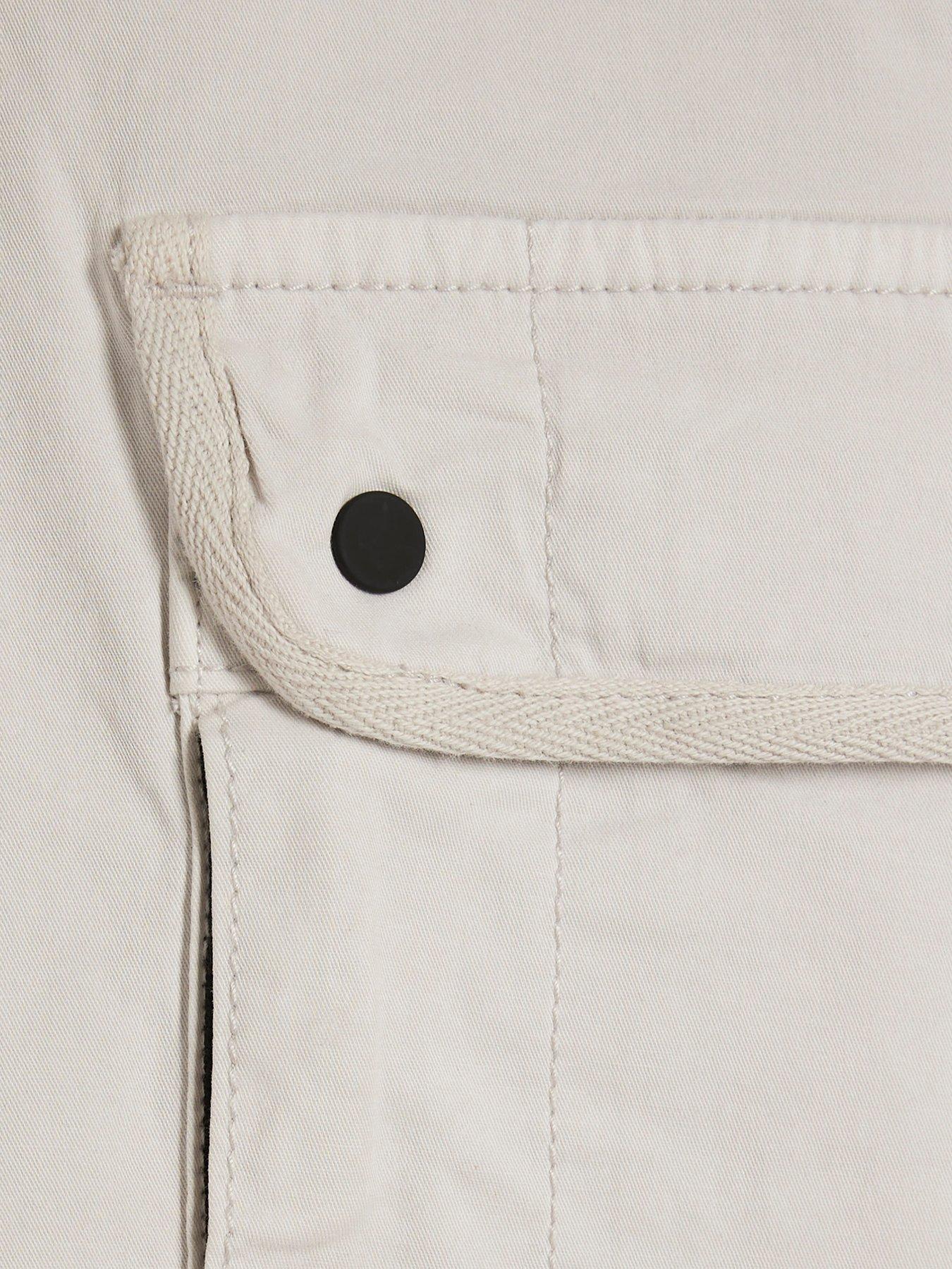 river-island-romeo-cargo-shorts-greydetail