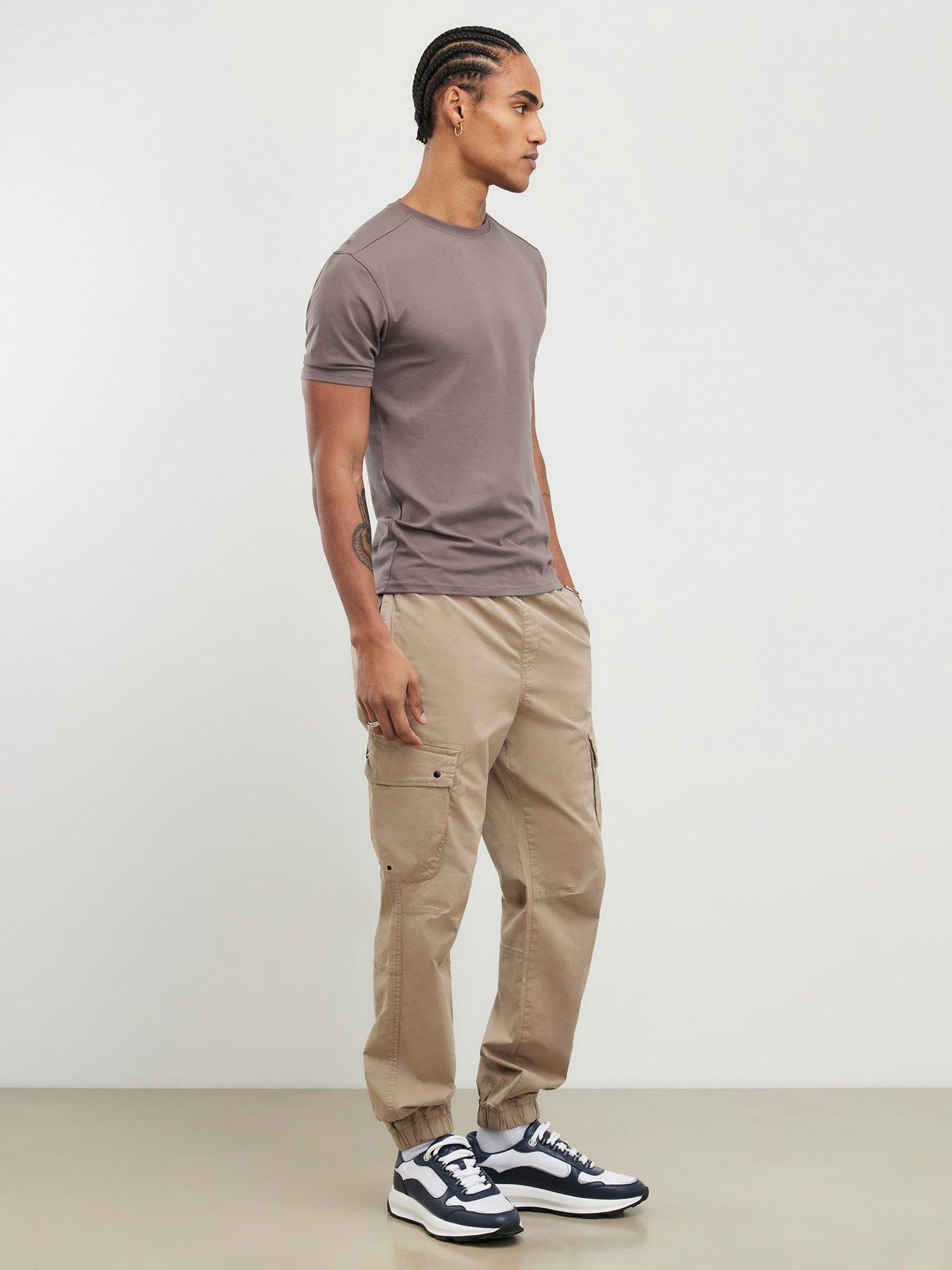 Image 3 of 4 of River Island Muscle Essentials Short Sleeve T-Shirt - Brown