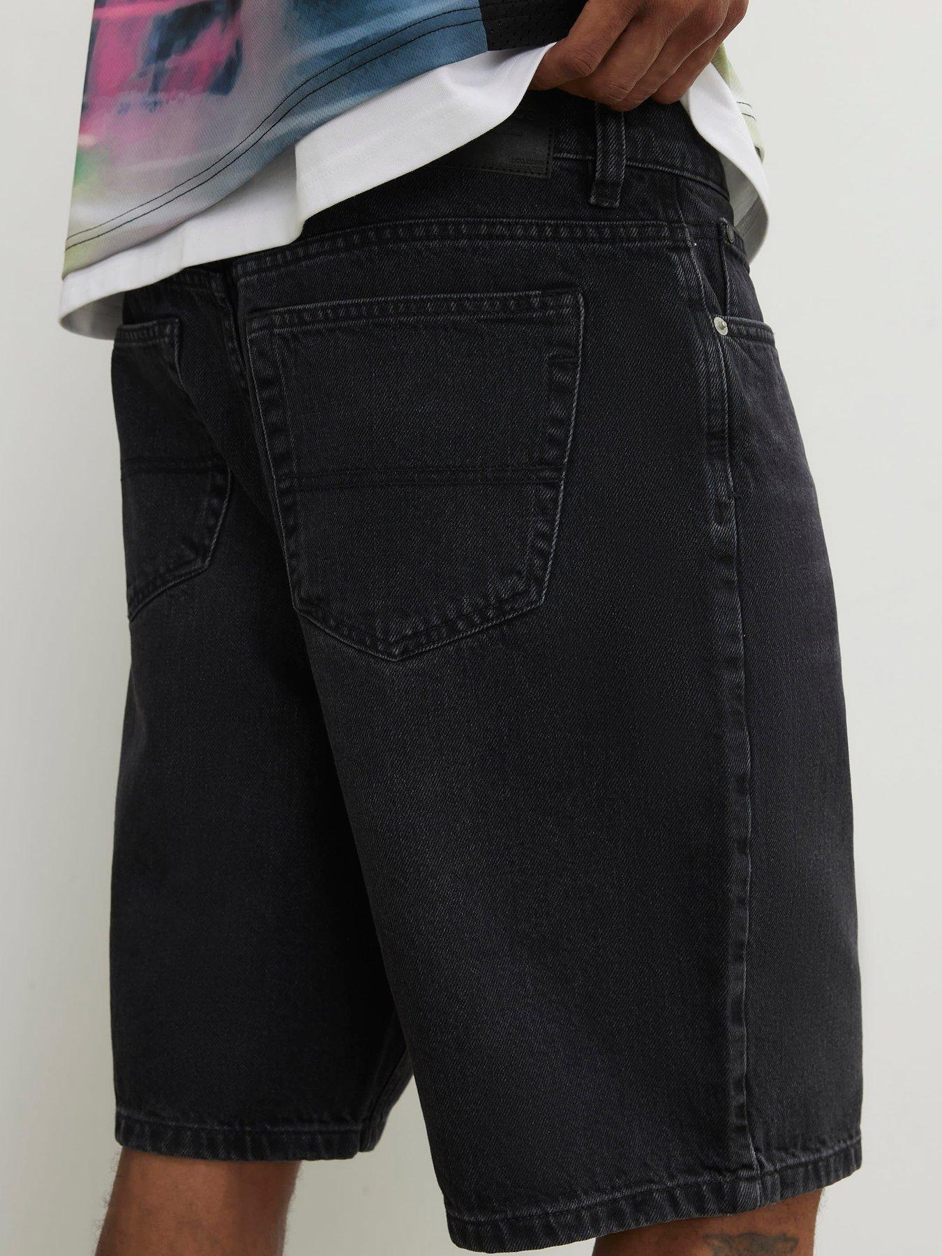Image 4 of 4 of River Island Bridges Regular Shorts - Black