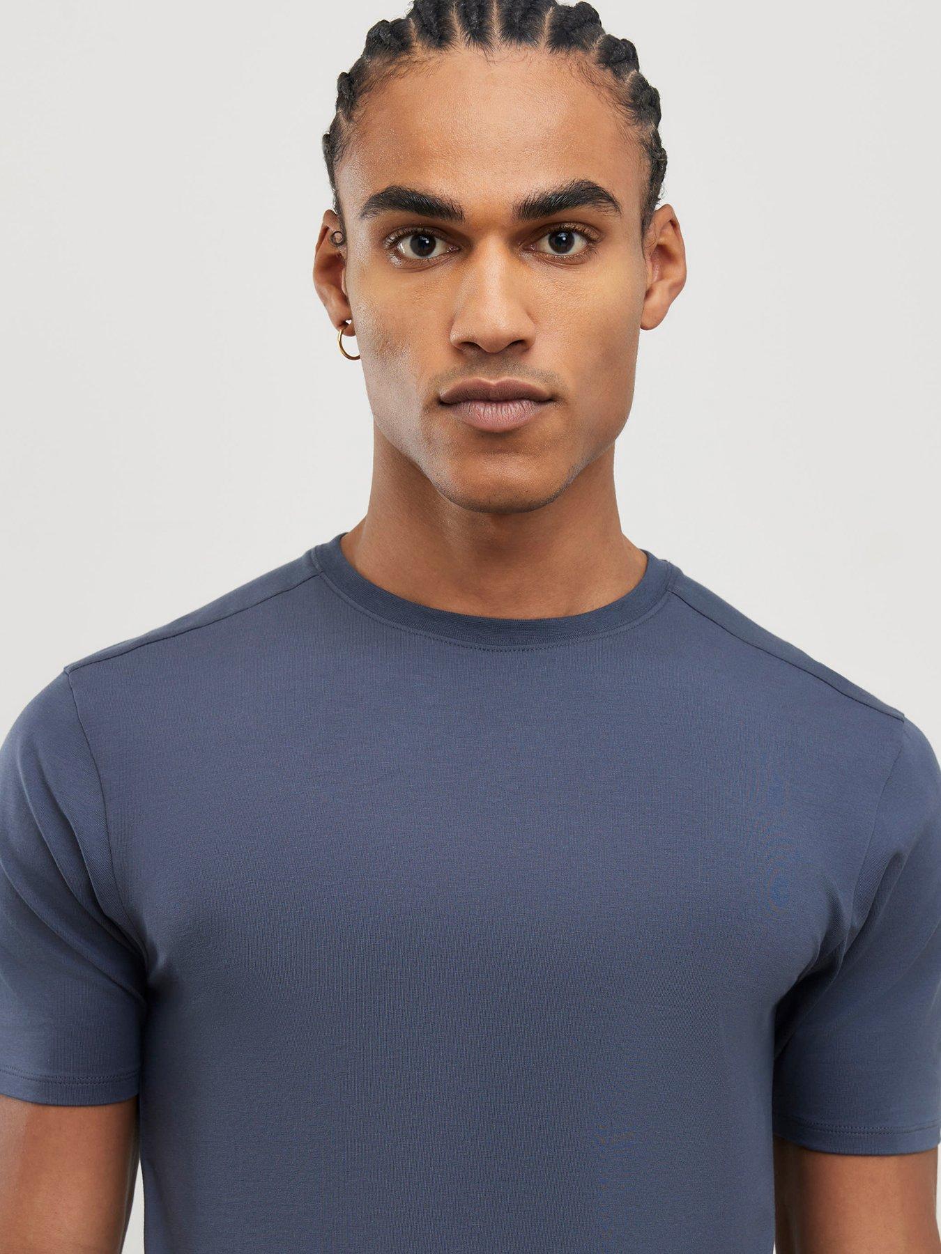 Image 4 of 4 of River Island Muscle Essentials Short Sleeve T-Shirt - Dark Blue