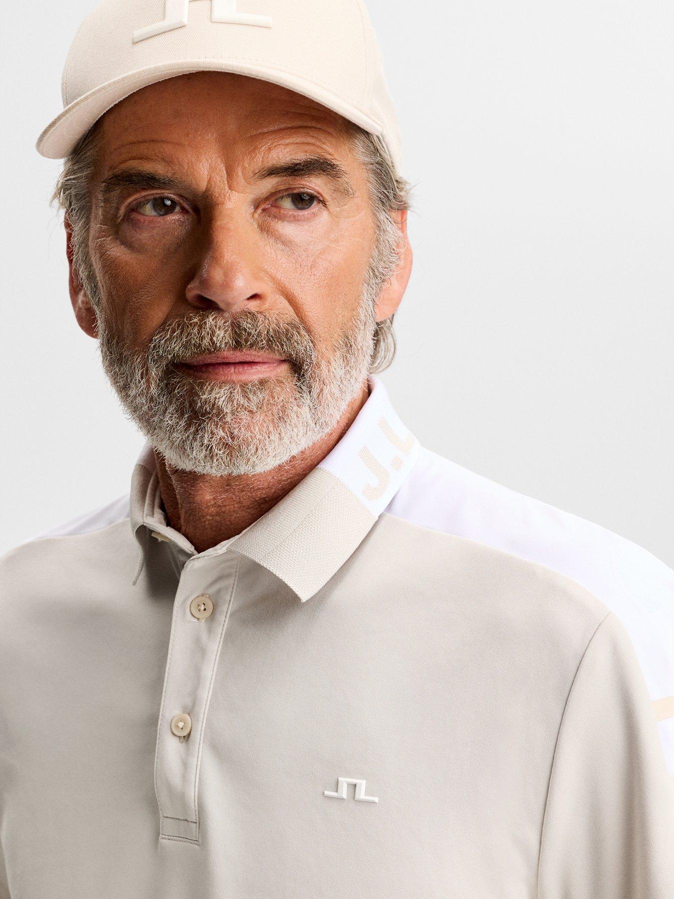 j-lindeberg-mens-golf-bo-polo-beigeoutfit
