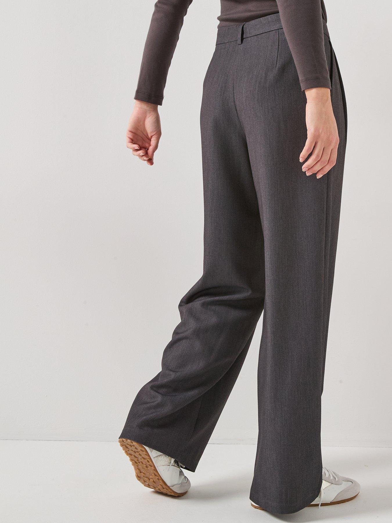 only-hattie-high-waisted-pleated-straight-trouser-greystillFront