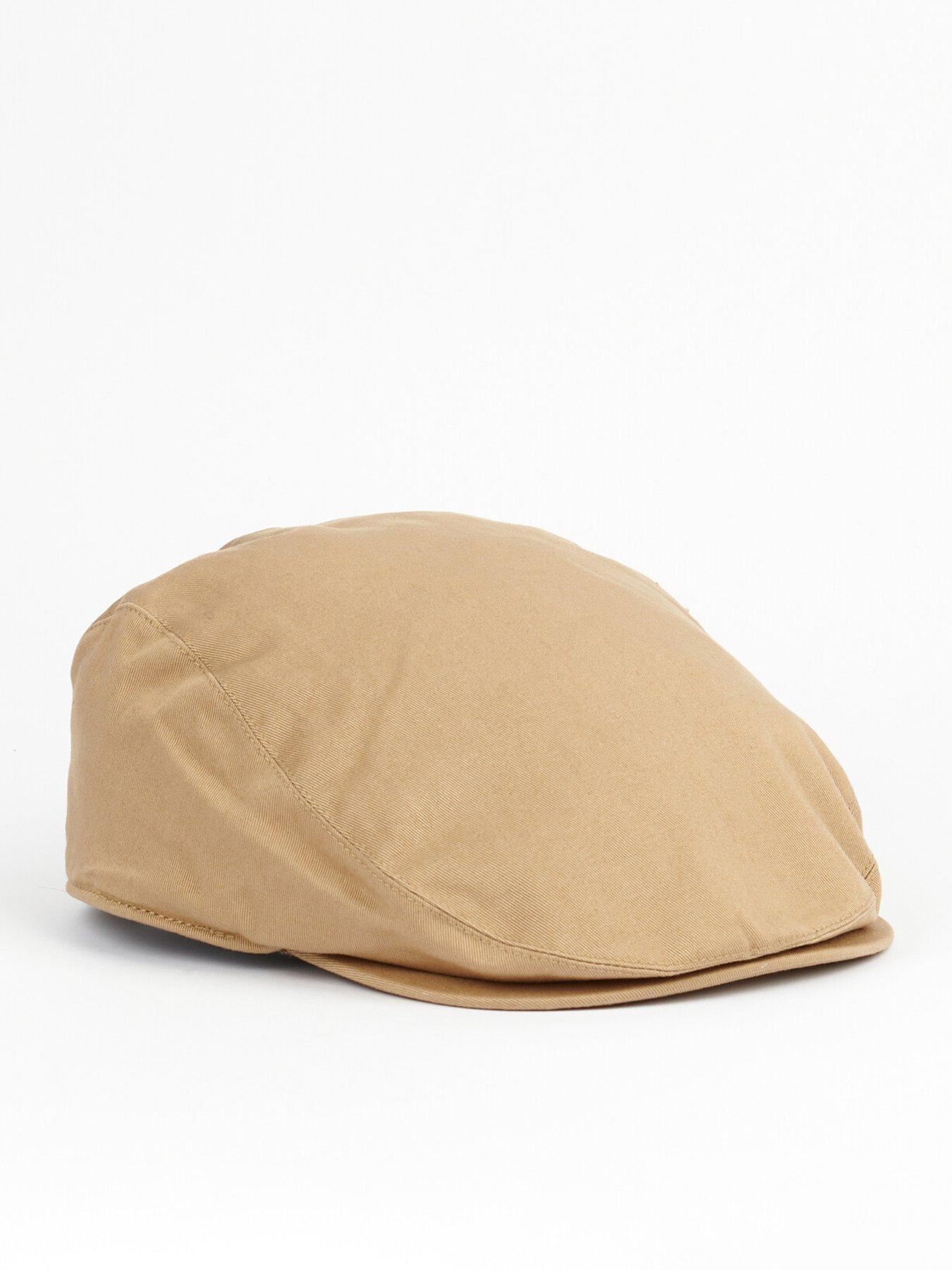 barbour-finnean-flat-cap-beigeoutfit
