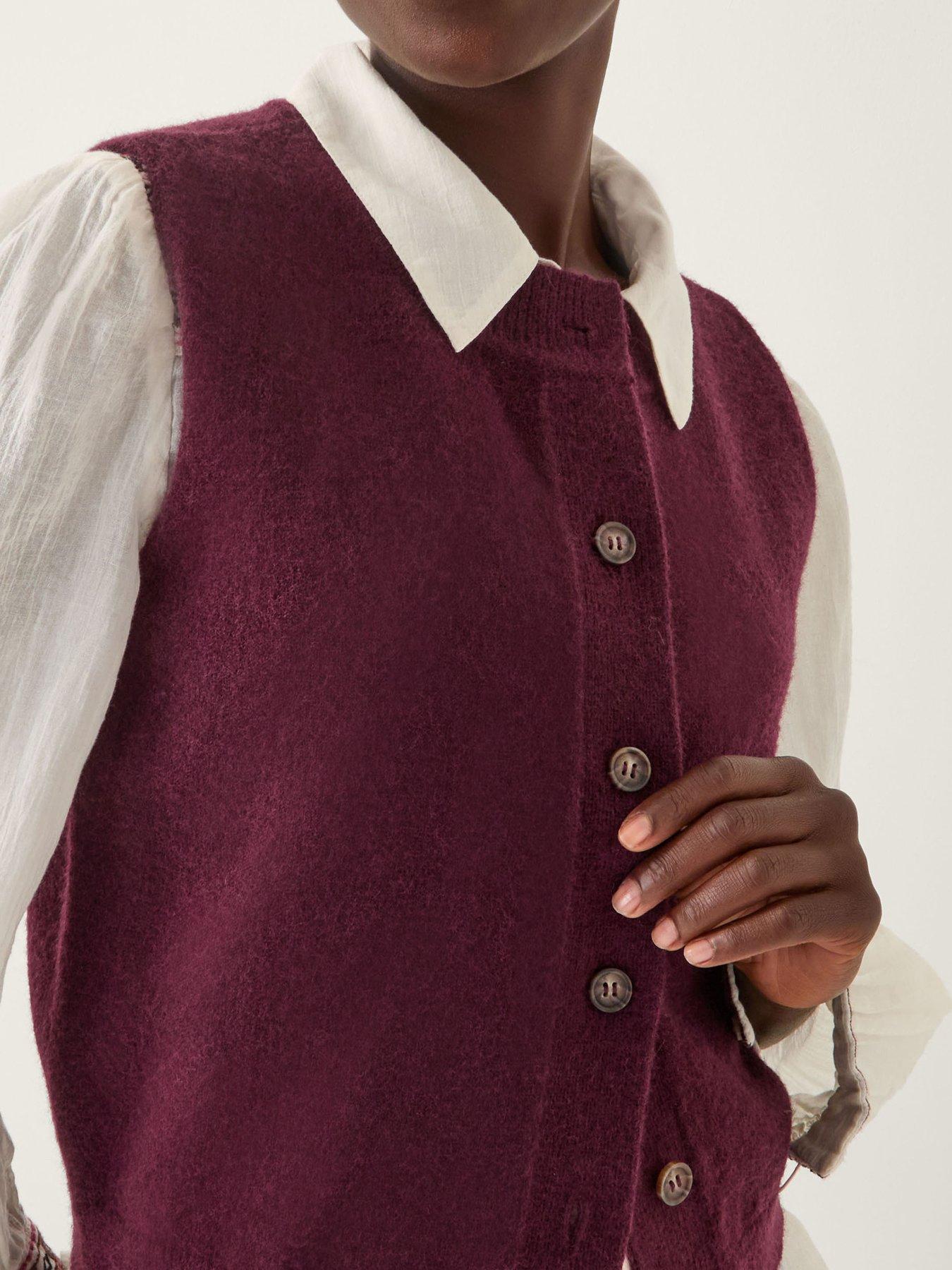 monsoon-brooke-button-tankoutfit