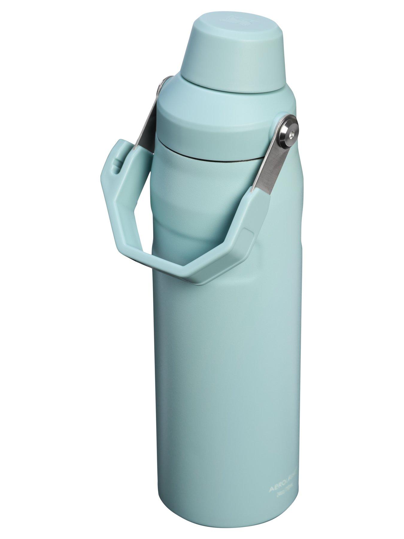 Image 2 of 3 of Stanley Iceflow Bottle Fast Flow 0.7l Seafoam