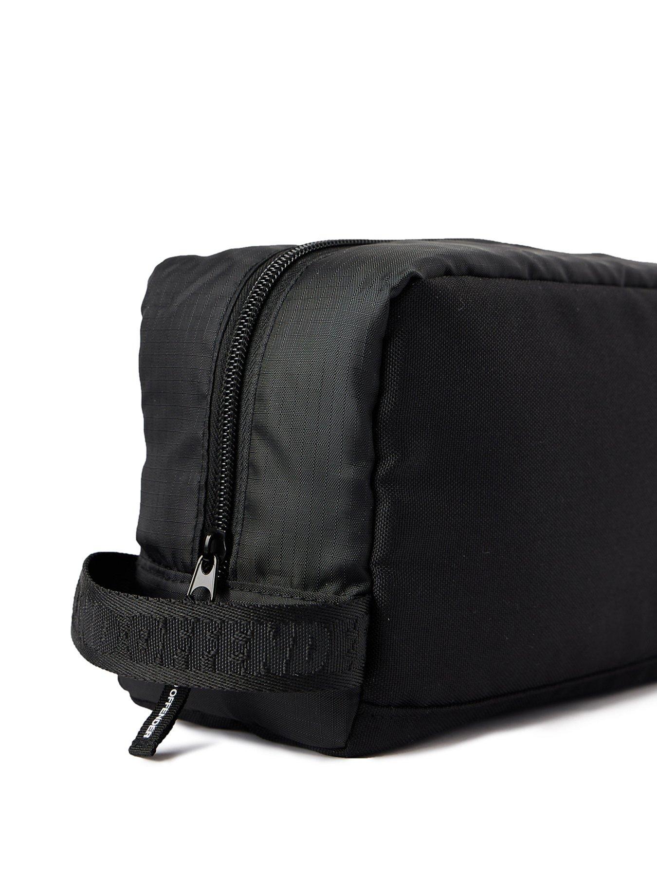 Image 2 of 3 of Weekend Offender Weekend Offender Wash Bag - Black