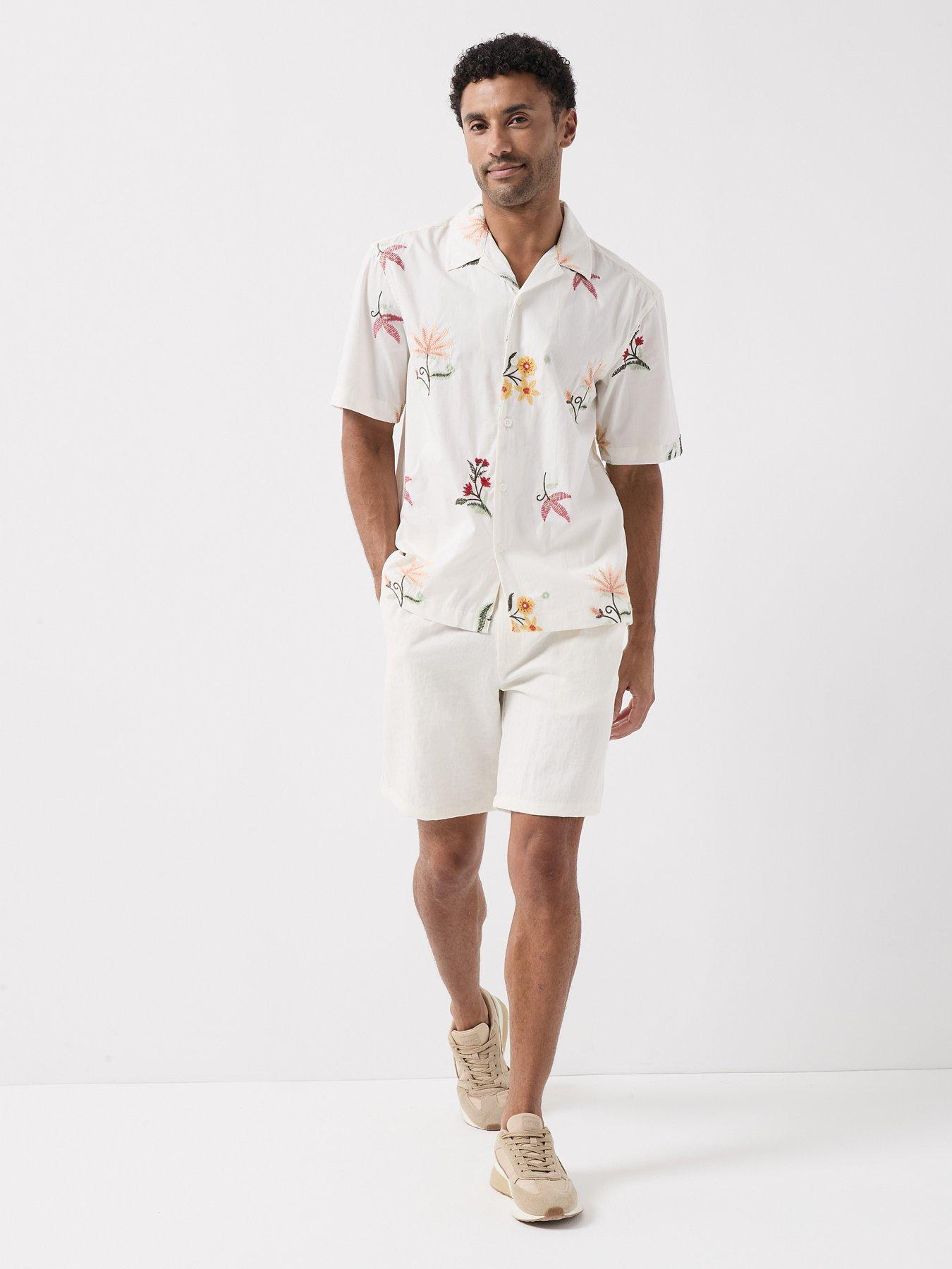 Image 3 of 6 of ONLY & SONS Wake Loose Shorts - Cream