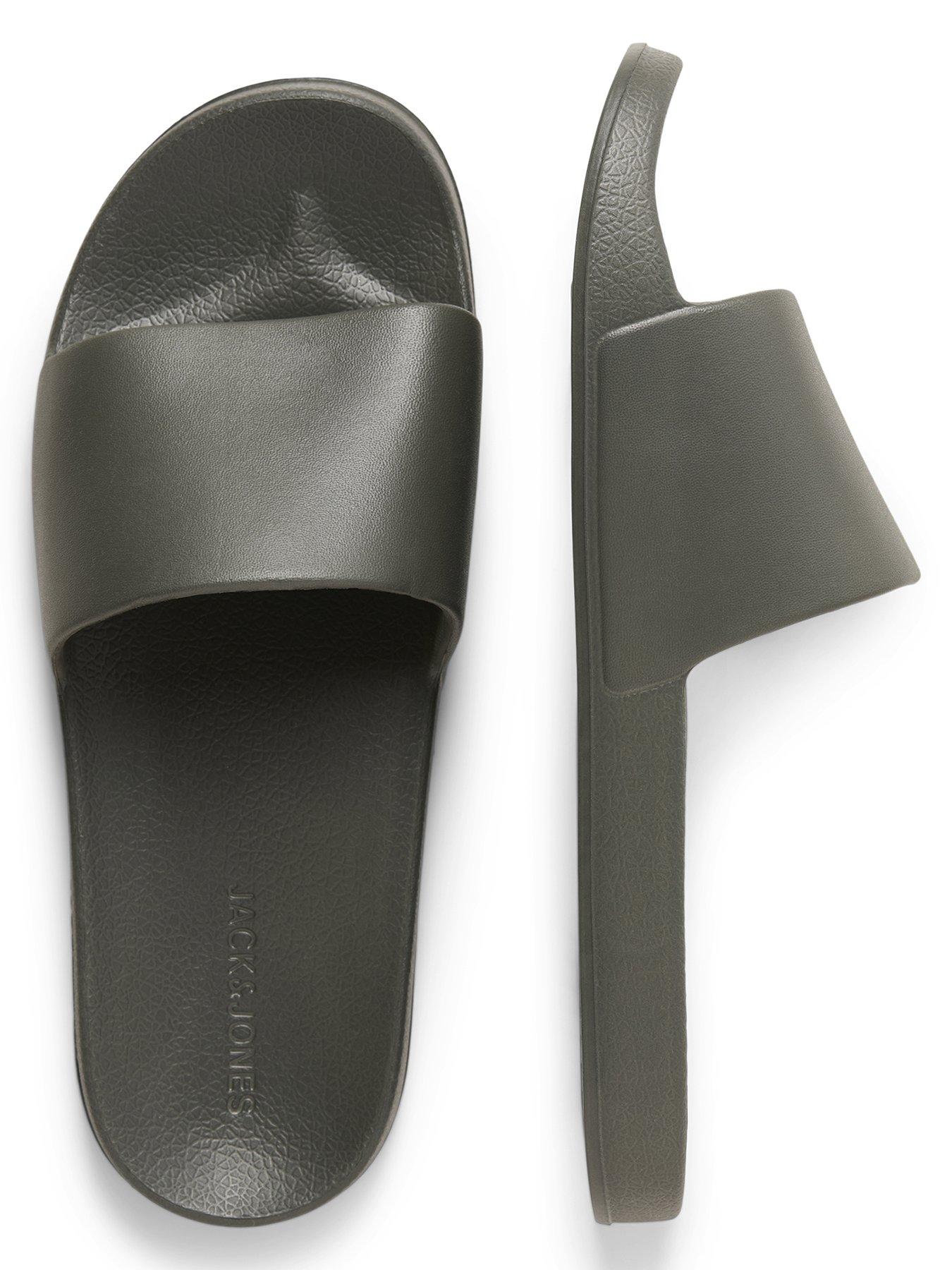 jack-jones-moulded-slider-khakioutfit