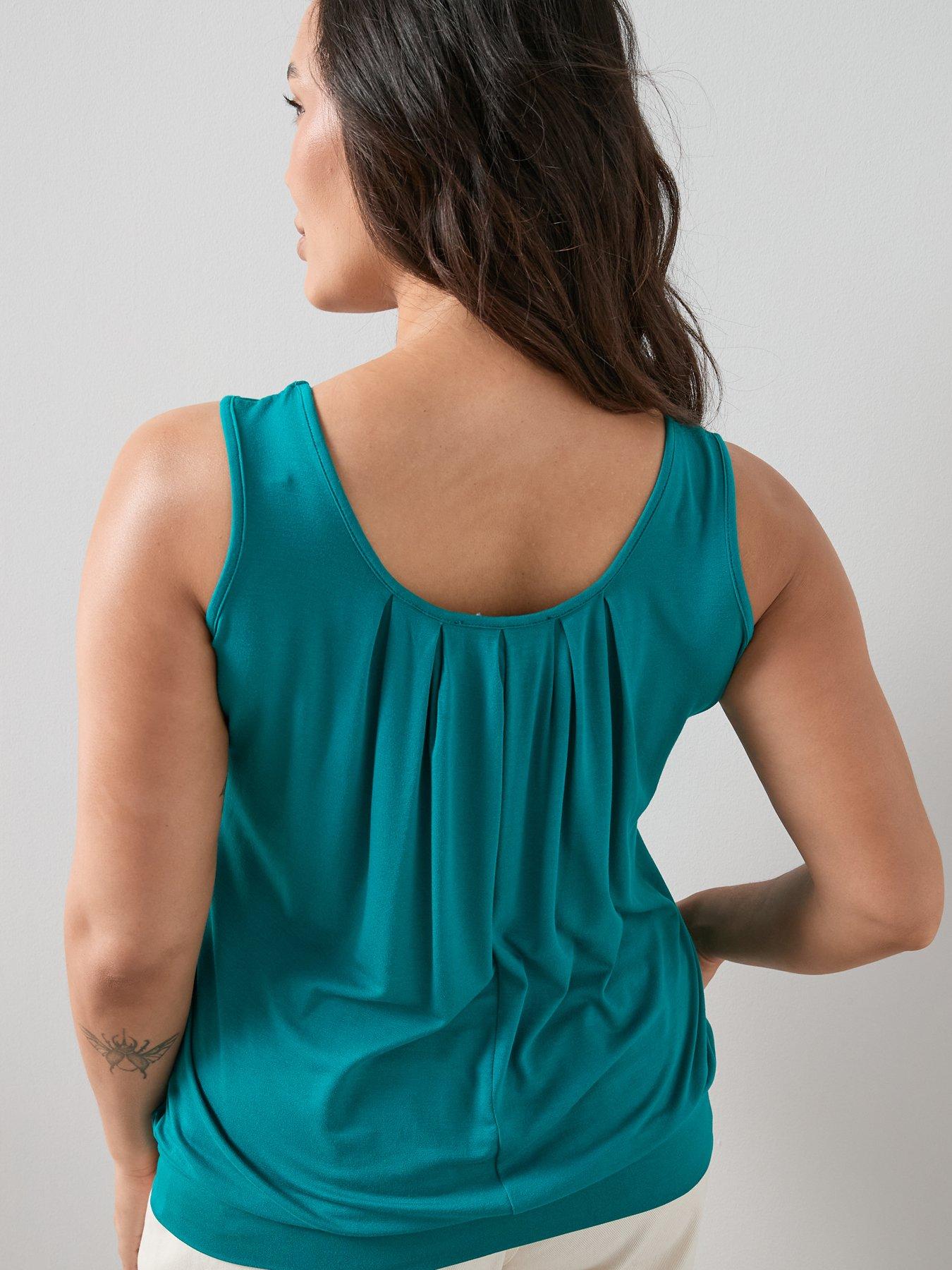 the-very-collection-curve-banded-hem-vest-aquadetail