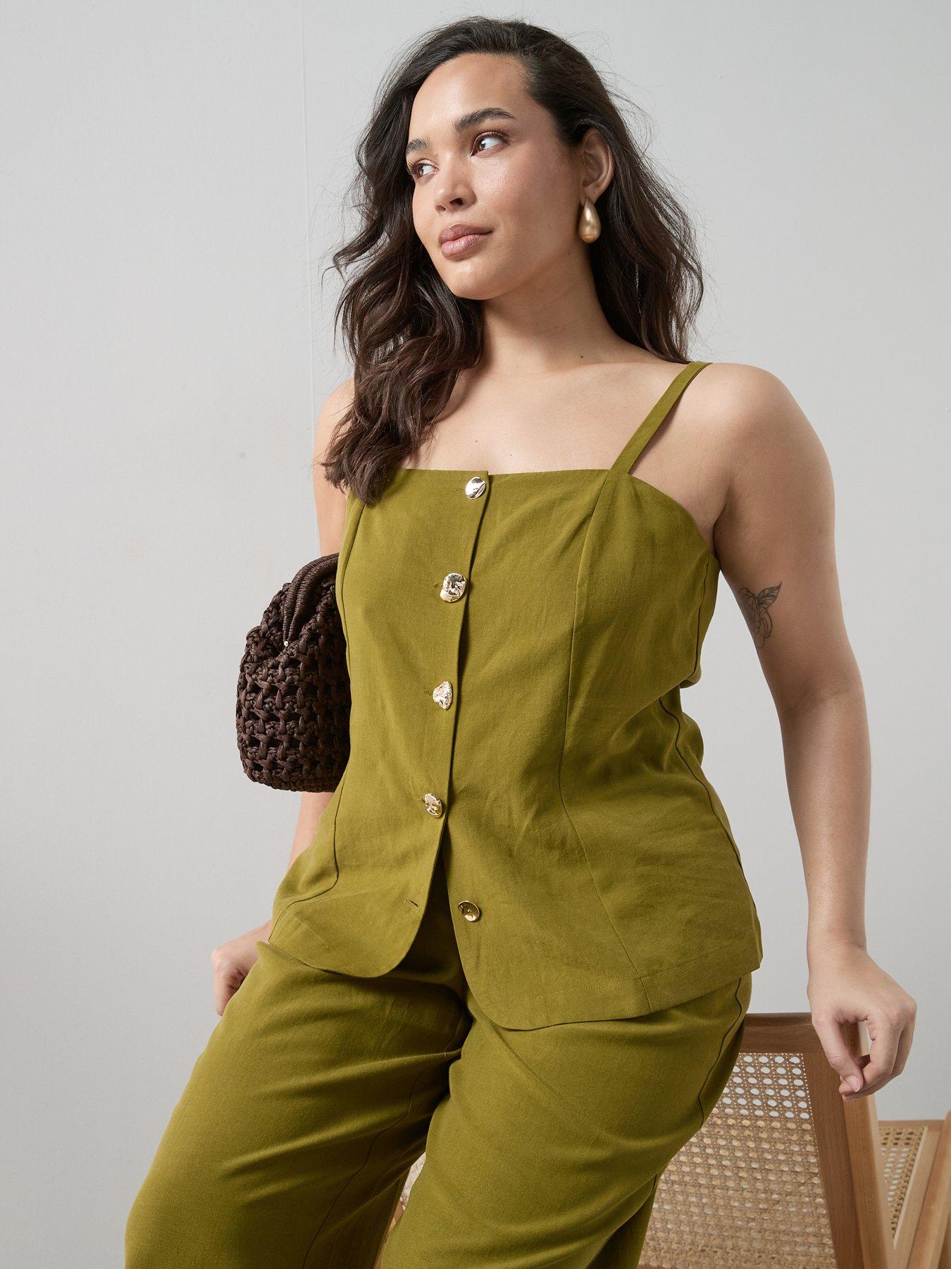 The Very Collection Curve Button Detail Waistcoat