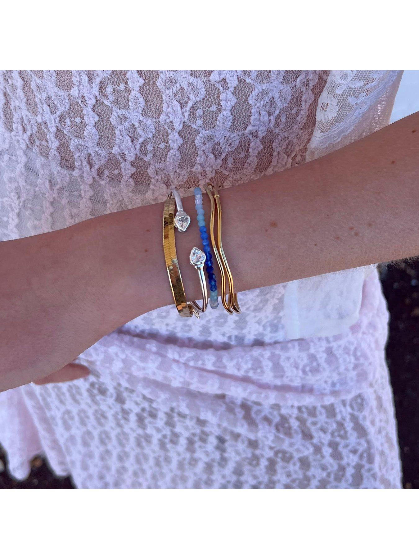 seol-gold-sterling-silver-heart-cz-torque-bangleoutfit