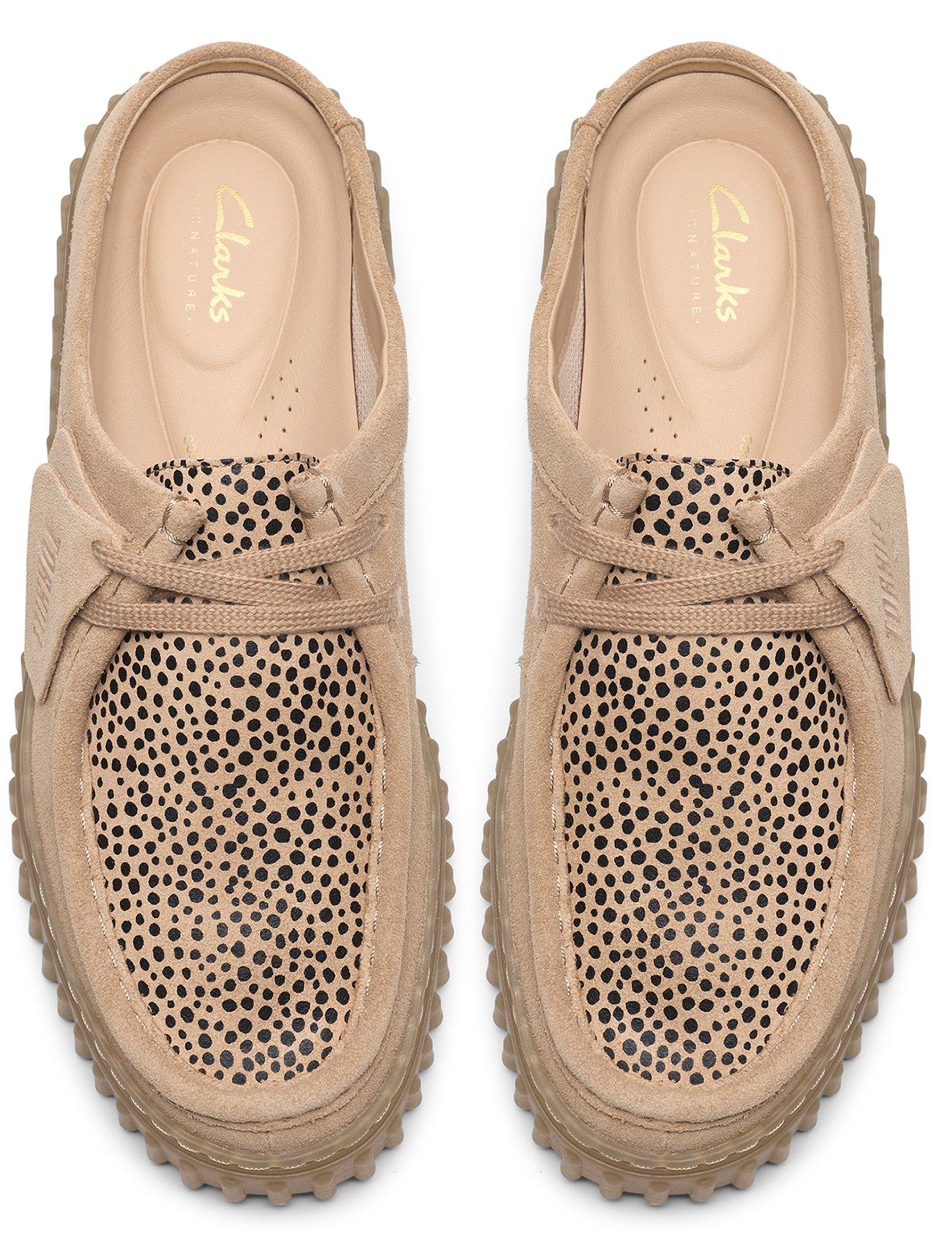 clarks-torhill-mule-shoes-animal-printoutfit