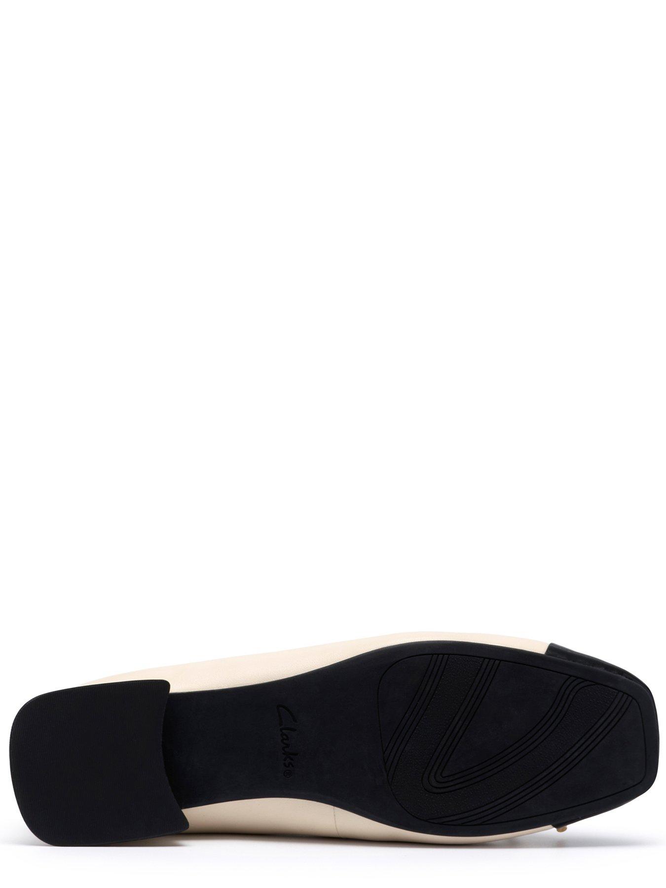 Image 5 of 6 of Clarks Ubree15 Poppy Shoes - Cream Multi